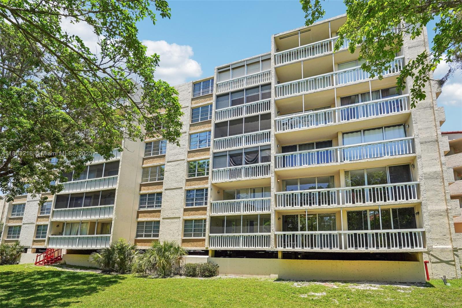 7081 Environ Blvd #243, Lauderhill, Florida image 30