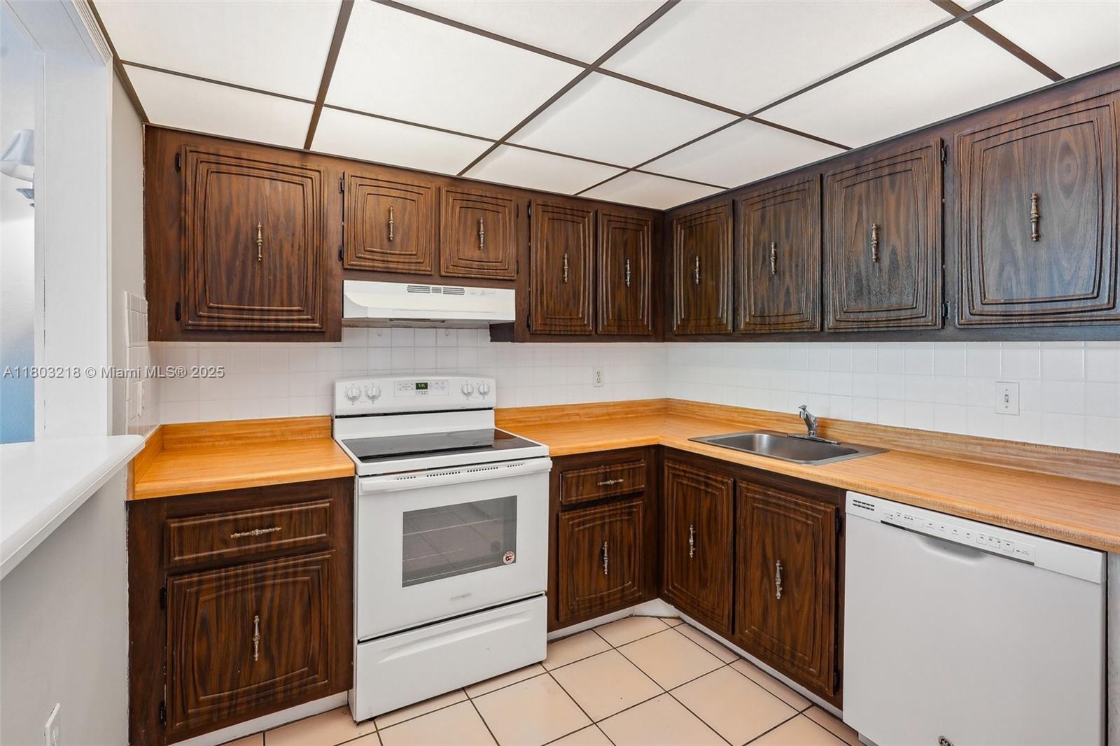 7081 Environ Blvd #243, Lauderhill, Florida image 5