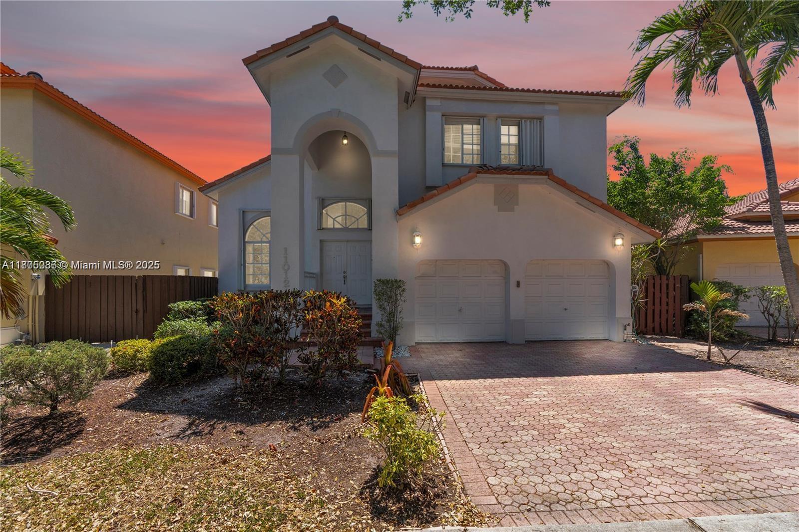 House for Sale in Doral, FL