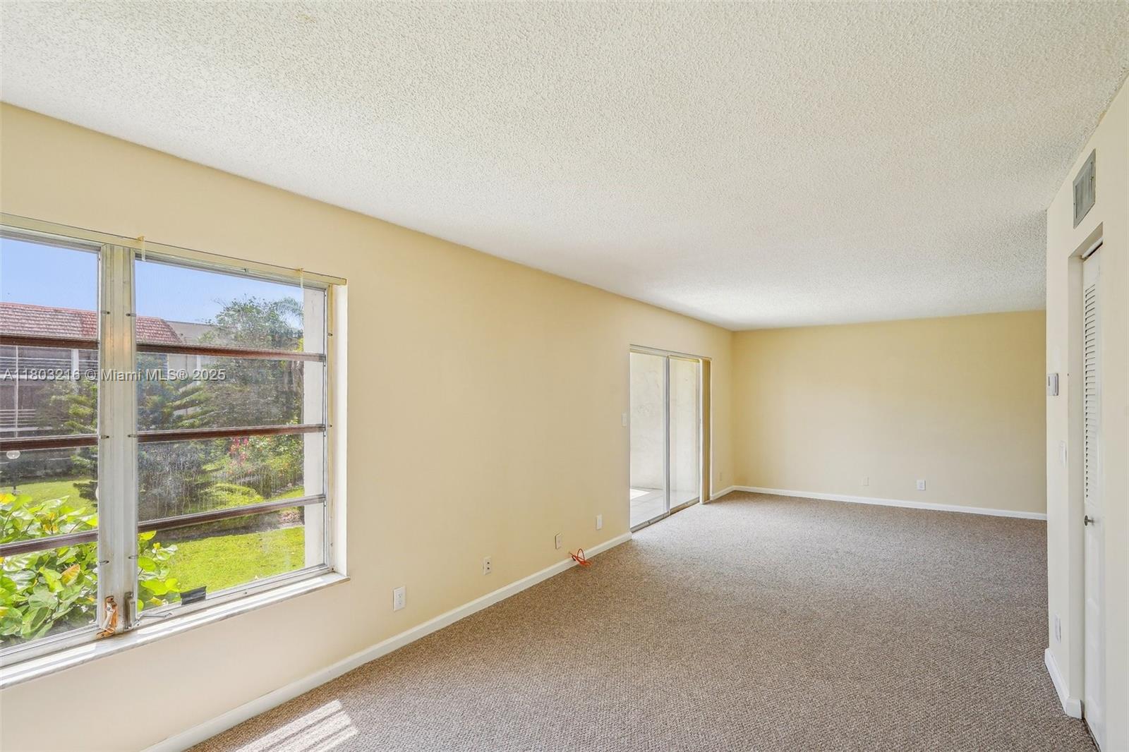 3774 Inverrary Blvd #203P, Lauderhill, Florida image 13