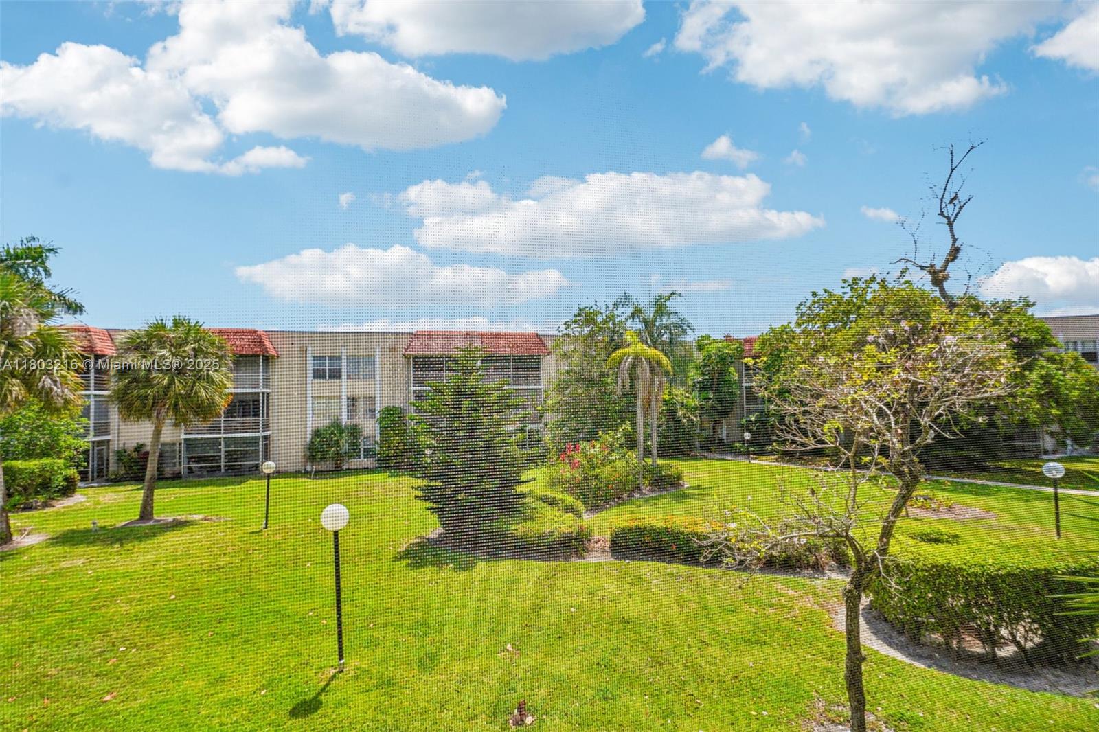 3774 Inverrary Blvd #203P, Lauderhill, Florida image 25