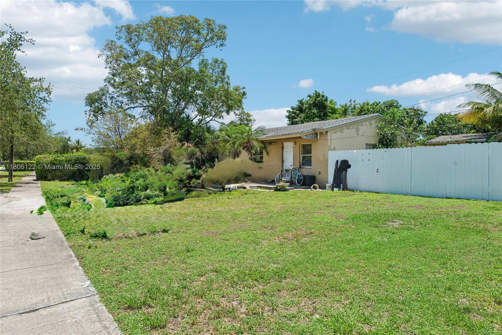 14600 Harrison St, Miami, Florida image 2