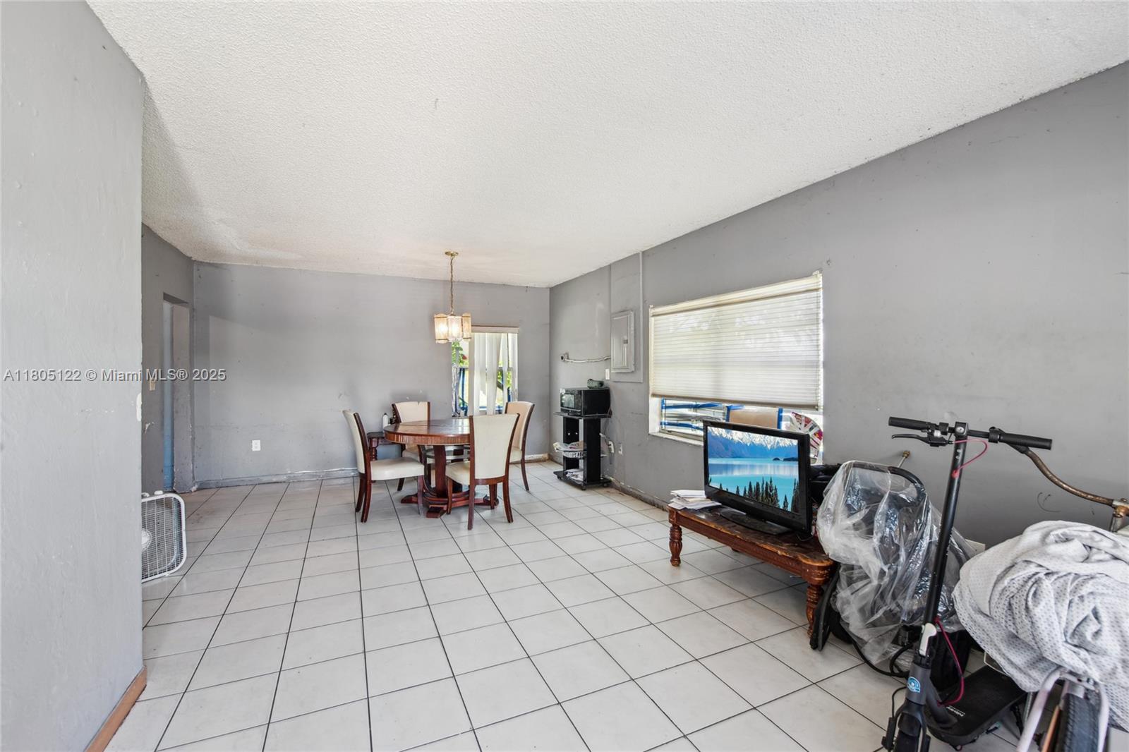 14600 Harrison St, Miami, Florida image 8