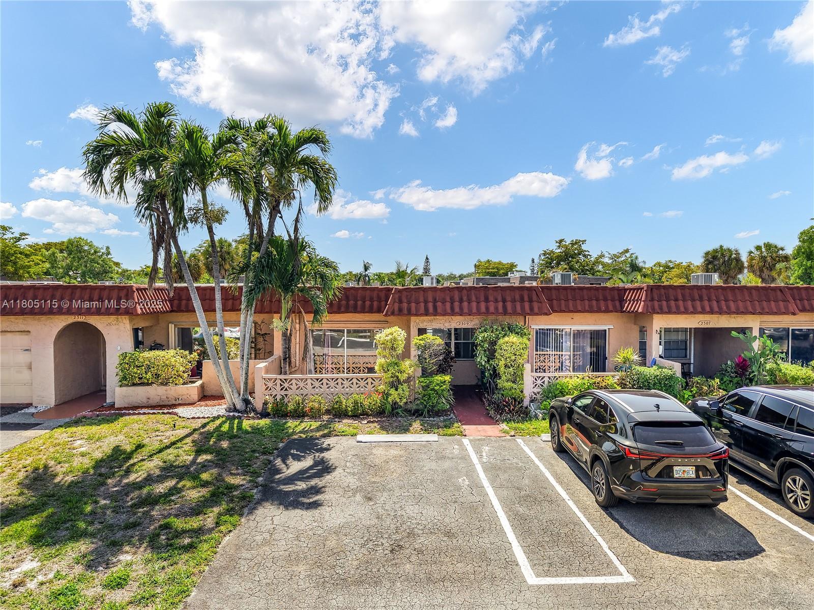 2309 SW 81st Ter #5, North Lauderdale, Florida image 2