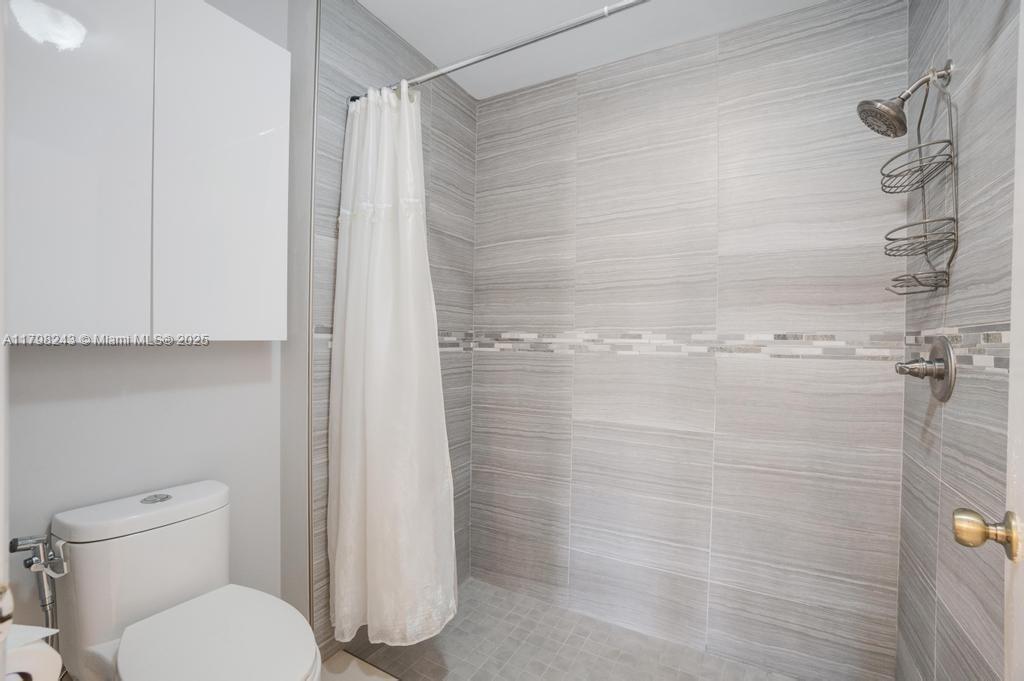 8080 Sweetbriar Way, Boca Raton, Florida image 16