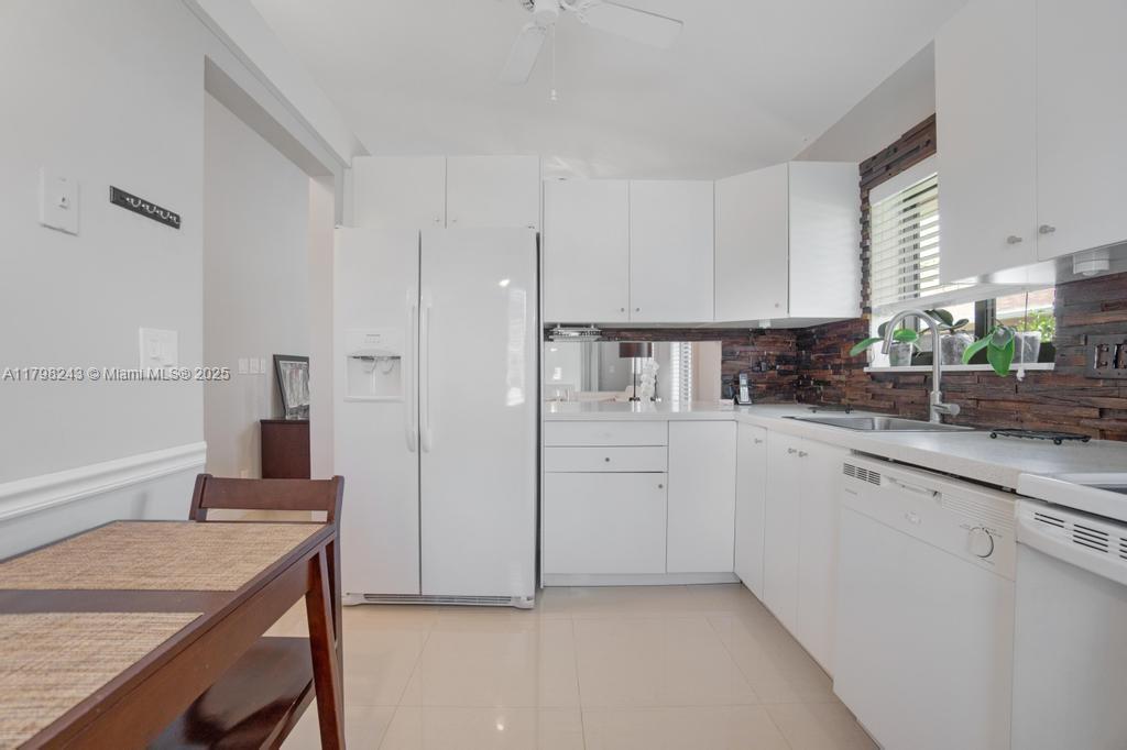 8080 Sweetbriar Way, Boca Raton, Florida image 3