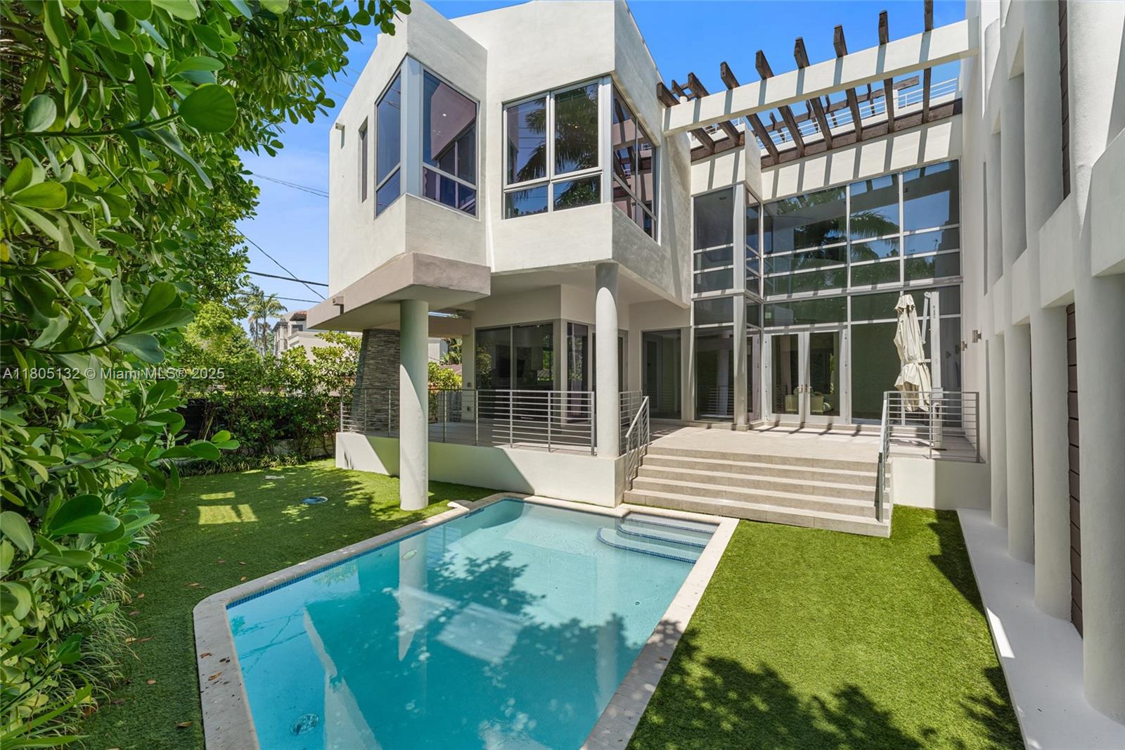 544 Fernwood Rd #544, Key Biscayne, Florida image 45