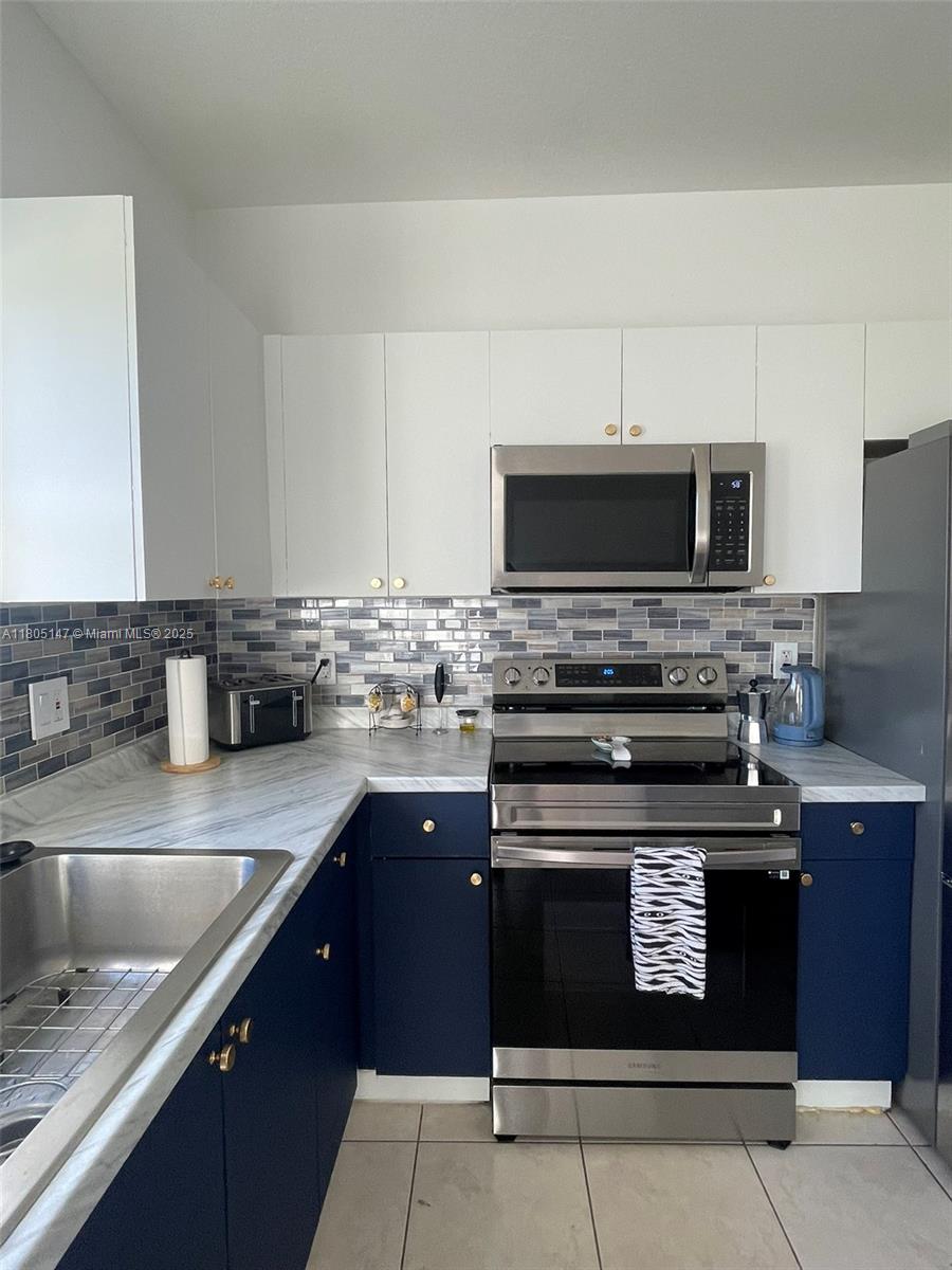 Property photo # 8