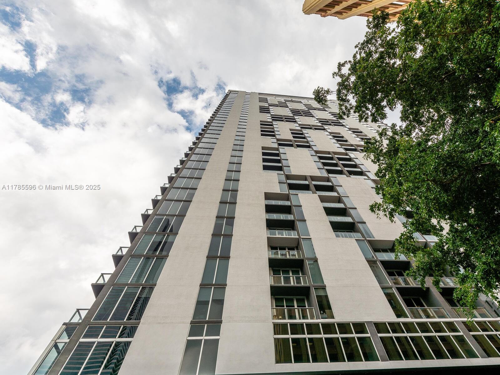 Property photo # 0