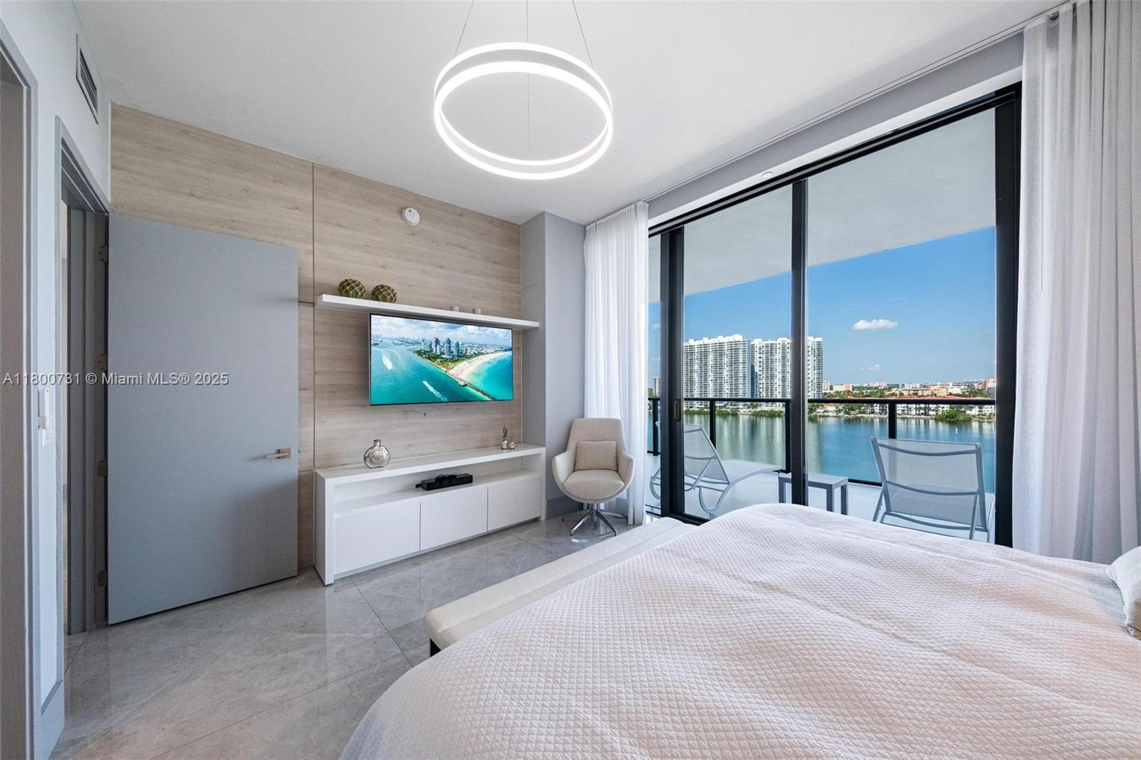 5500 Island Estates Dr #907, Aventura FL 33160
