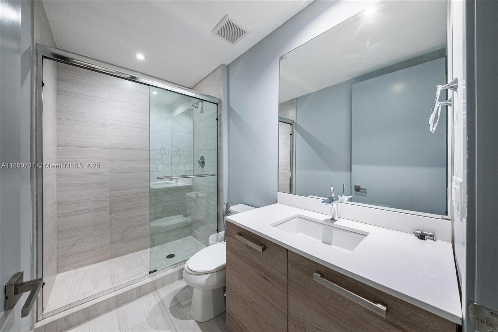 5500 Island Estates Dr #907, Aventura FL 33160