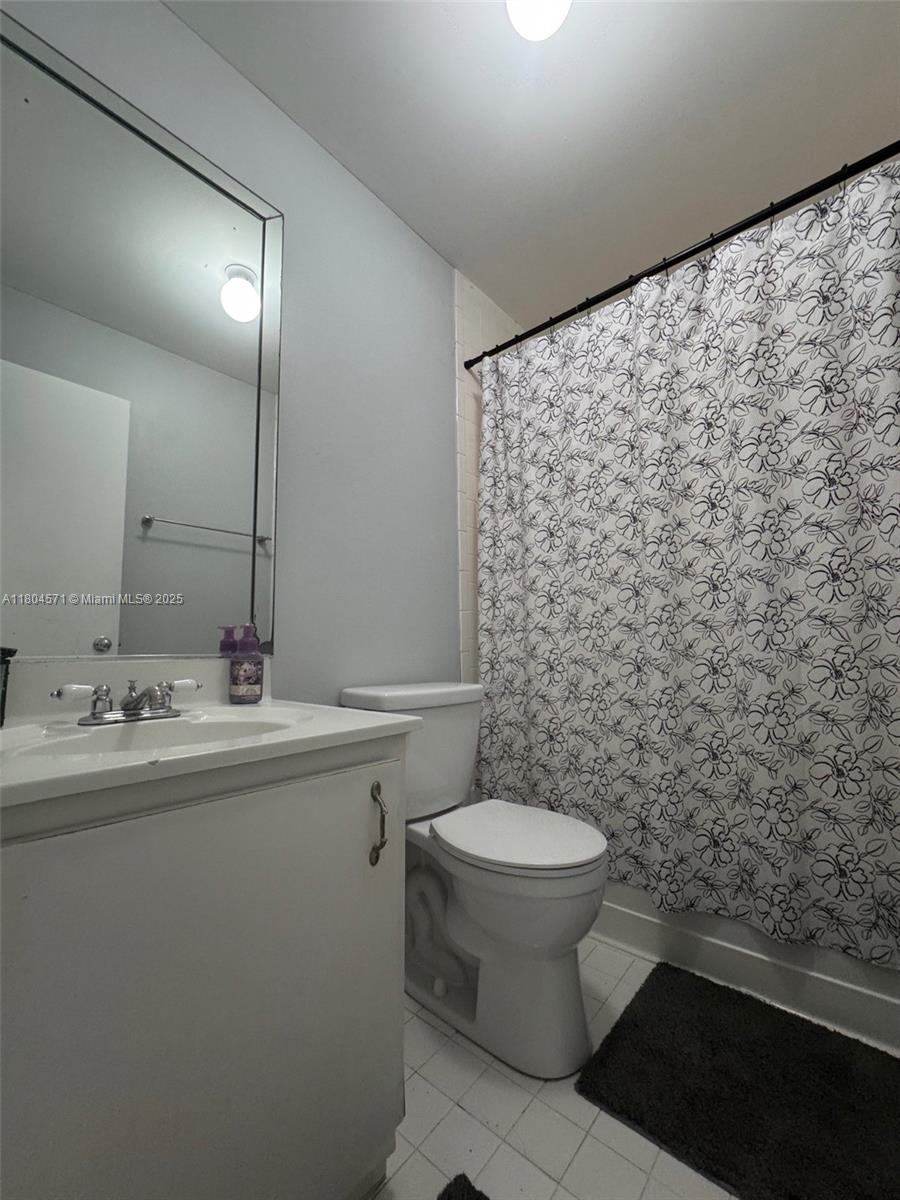 7965 W 30th Ct #210, Hialeah, Florida image 19