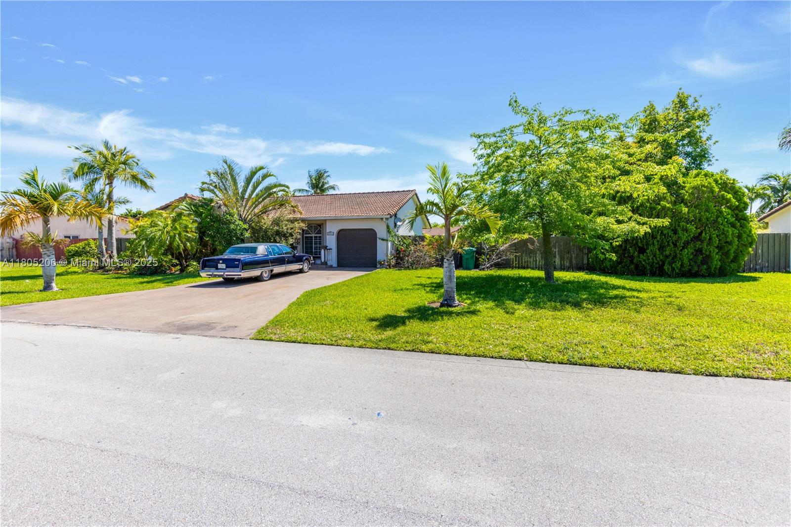 22041 127th Ct, Miami, Florida 33170