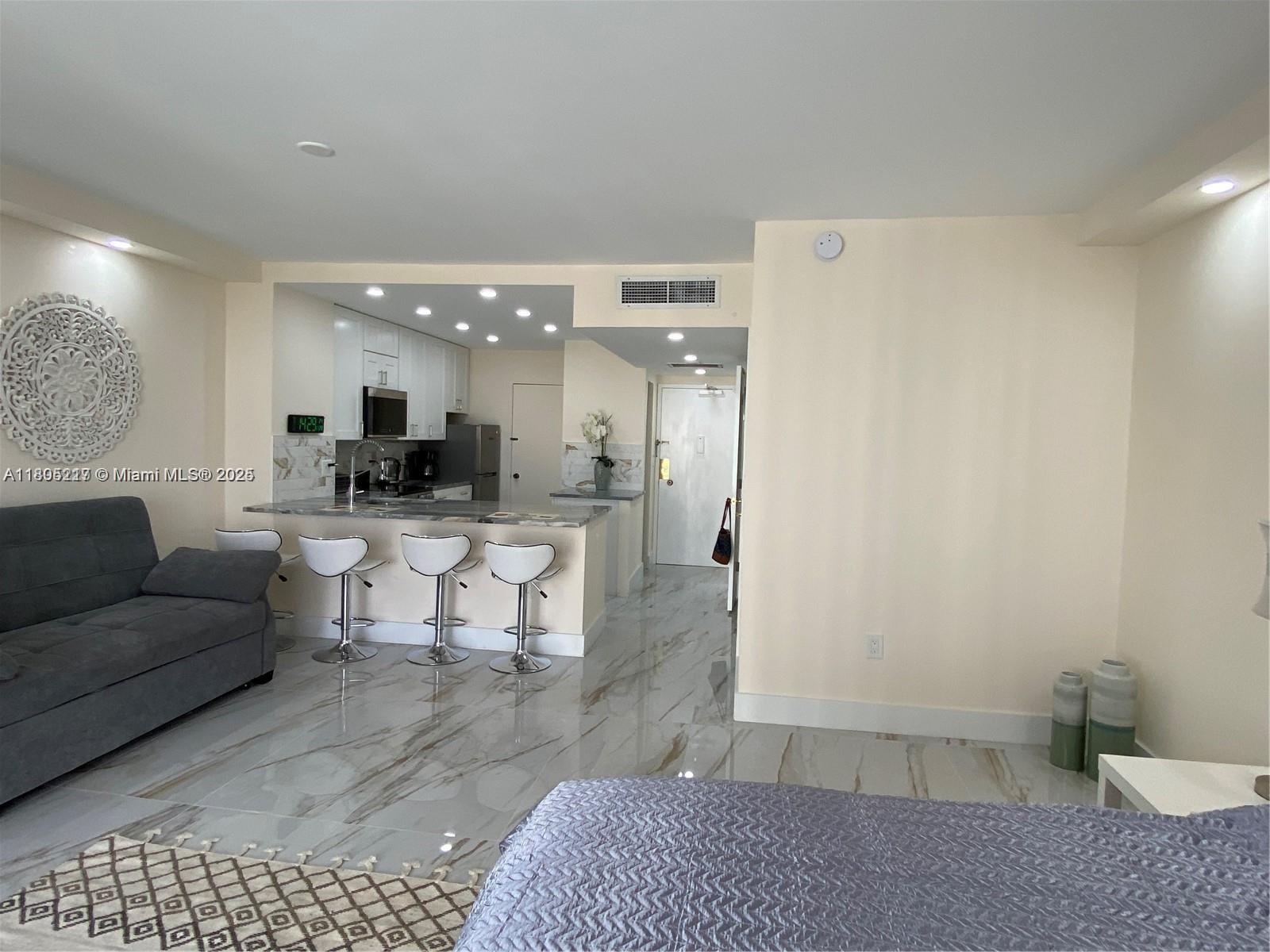 Property photo # 2