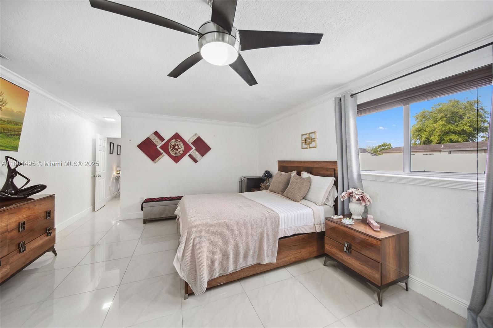 17930 NW 85th Ave, Hialeah, Florida image 19