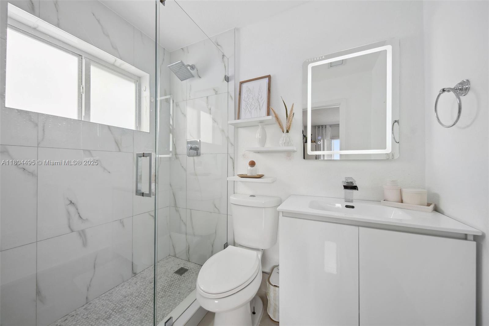 17930 NW 85th Ave, Hialeah, Florida image 26