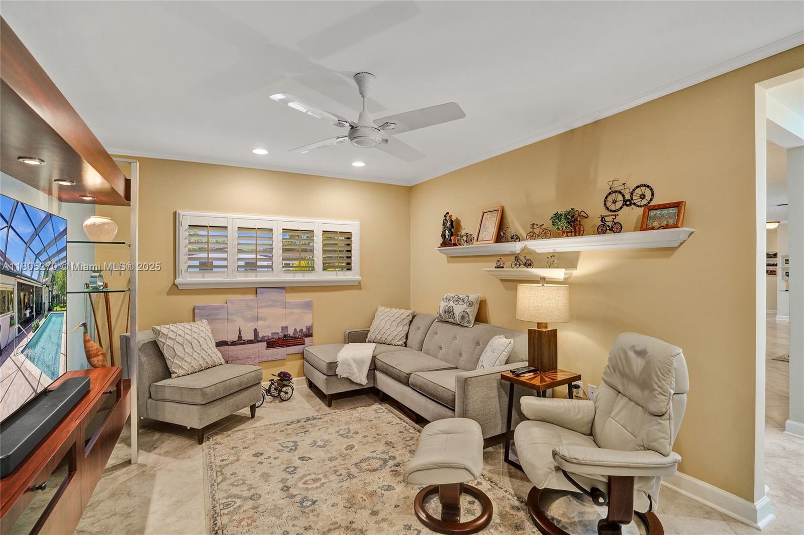 20435 Highland Lakes Blvd, Miami, Florida image 12
