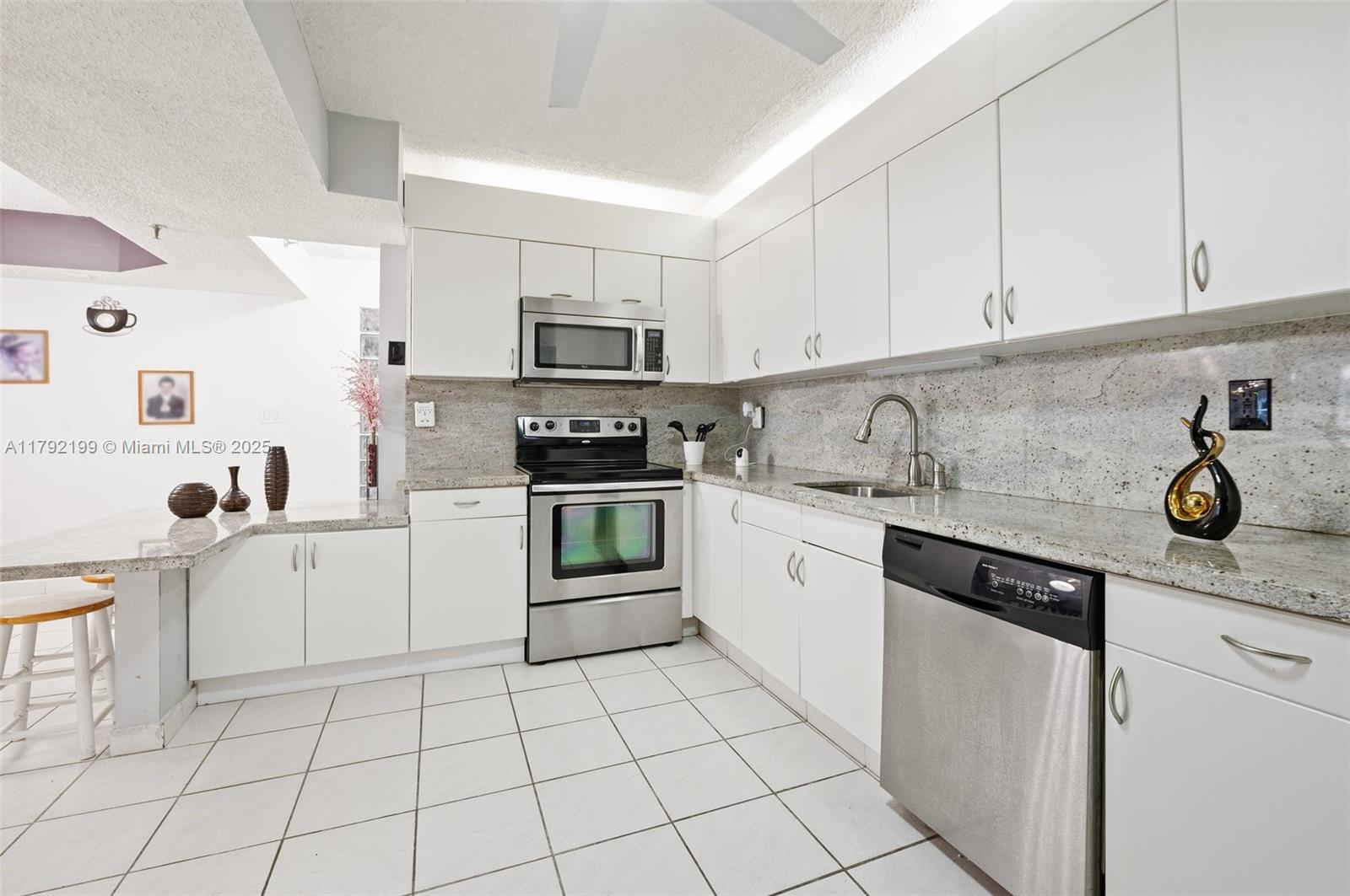 9341 Collins Ave #1204, Surfside, Florida image 17