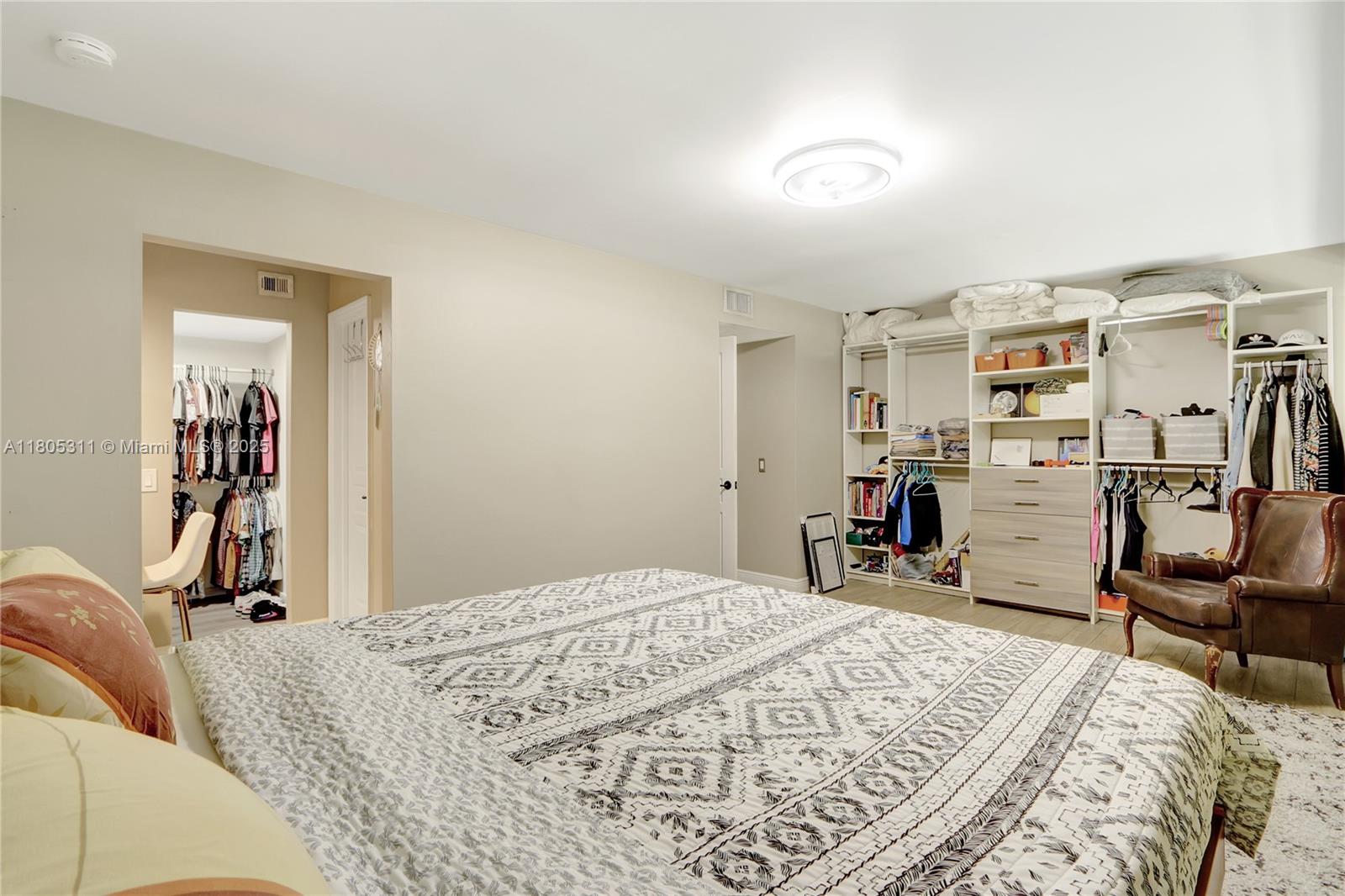 1033 NW 124th Ave, Pembroke Pines, Florida image 9