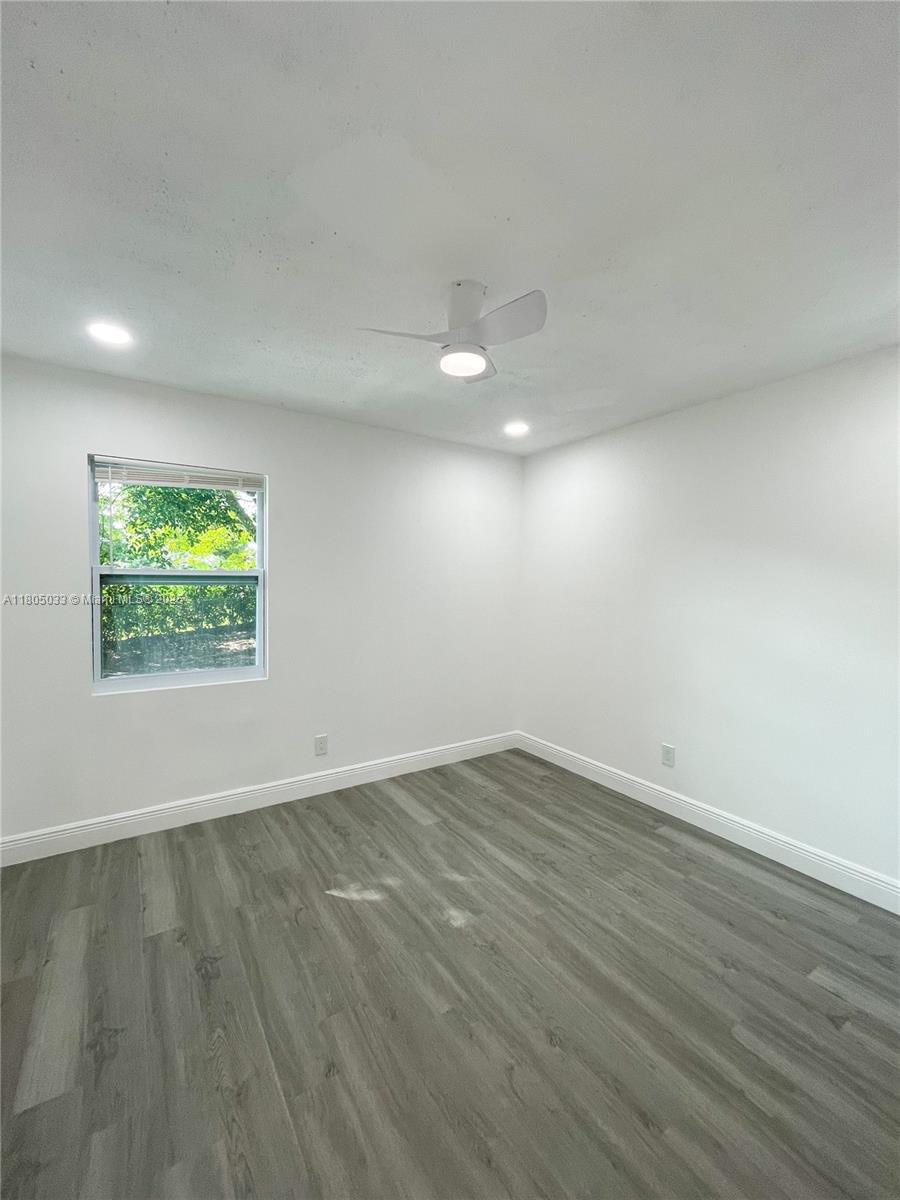 7915 NW 73rd Ave, Tamarac, Florida image 21