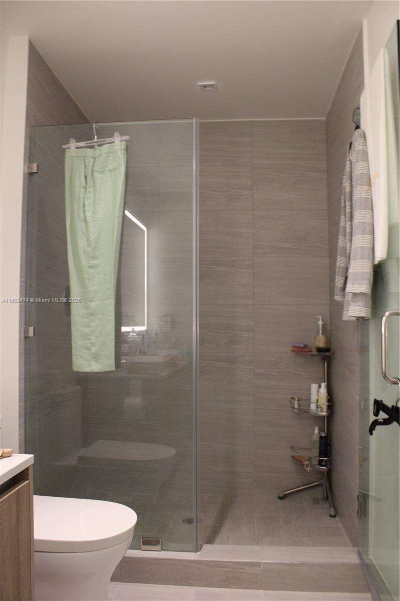 2960 NE 207th St #806, Aventura, Florida image 10