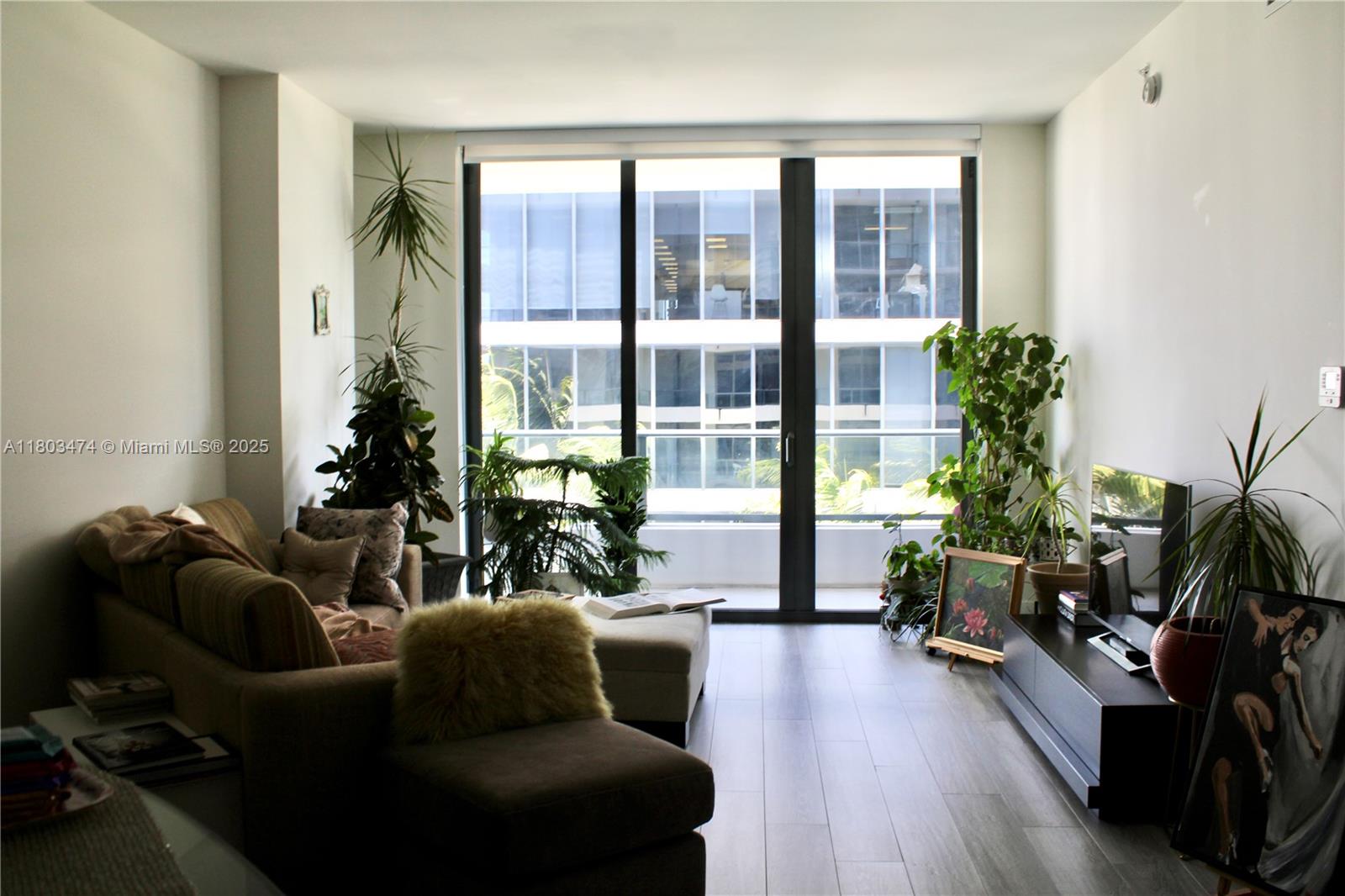 2960 NE 207th St #806, Aventura, Florida image 3