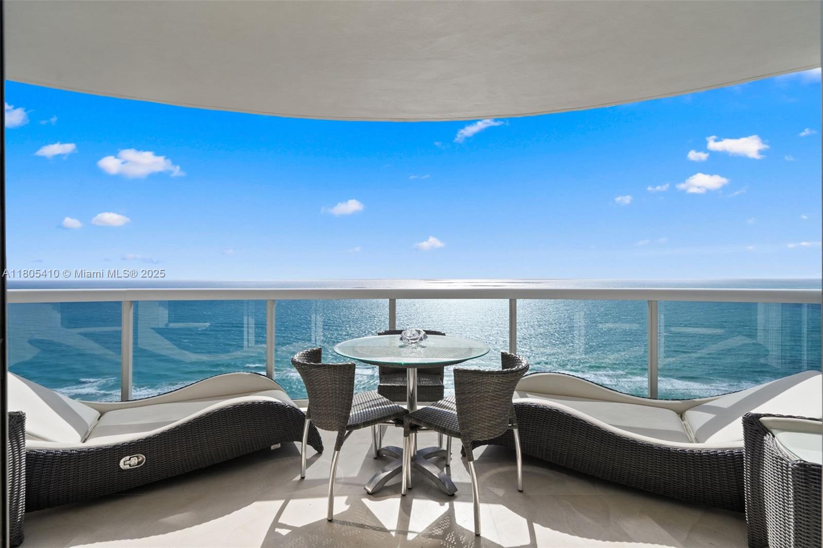 Apartamento en Alquiler en Sunny Isles Beach, FL