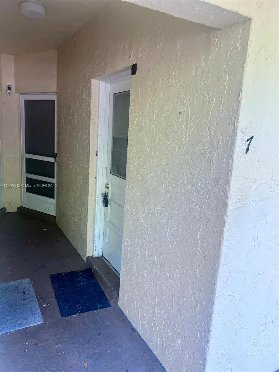 10693 N Military Trl #7, Palm Beach Gardens, Florida image 2