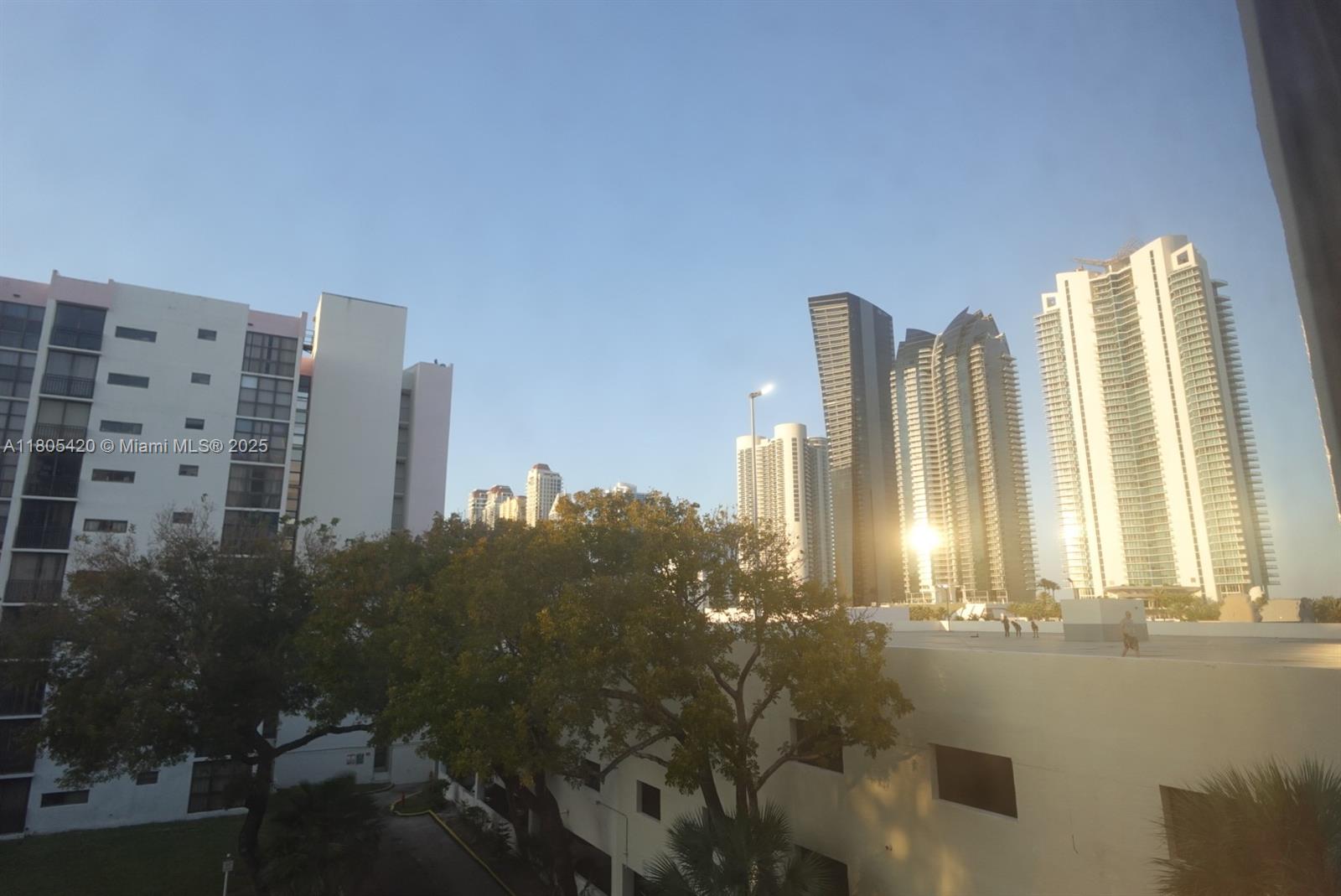 17011 N Bay Rd #408, Sunny Isles Beach, Florida image 14