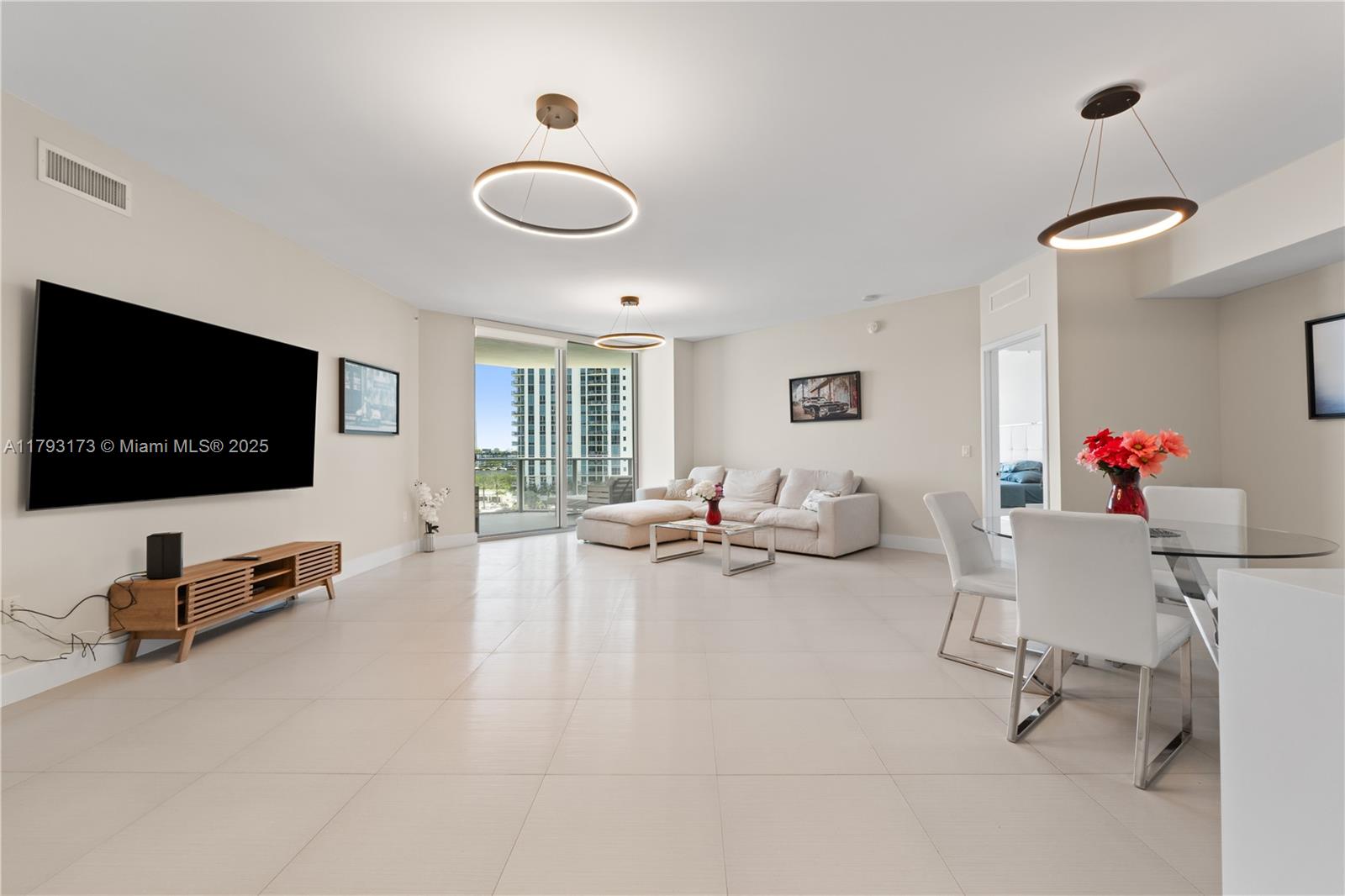 17301 Biscayne Blvd #603, North Miami Beach, Florida image 21