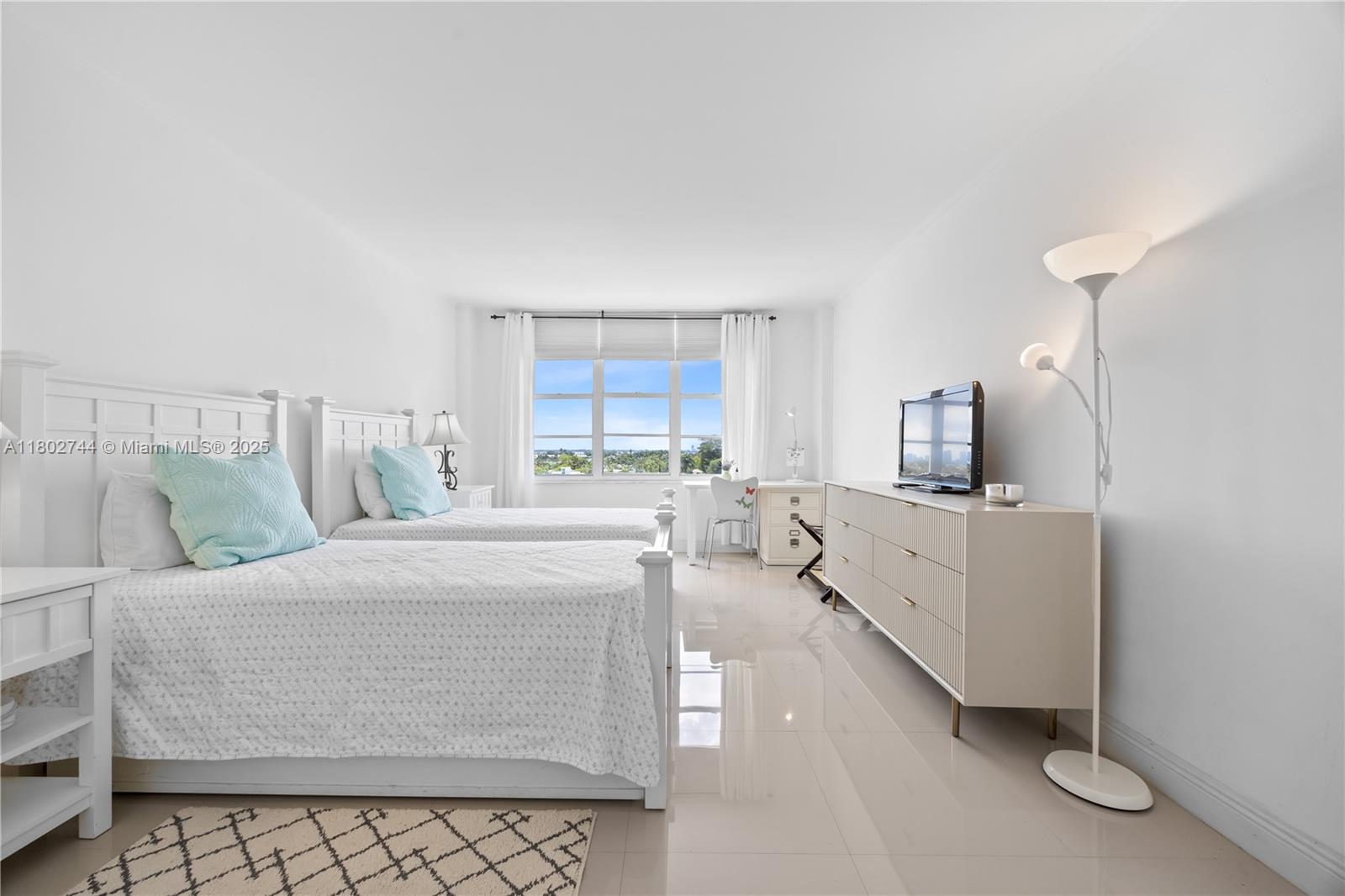 5700 Collins Ave #7G, Miami Beach, Florida image 21