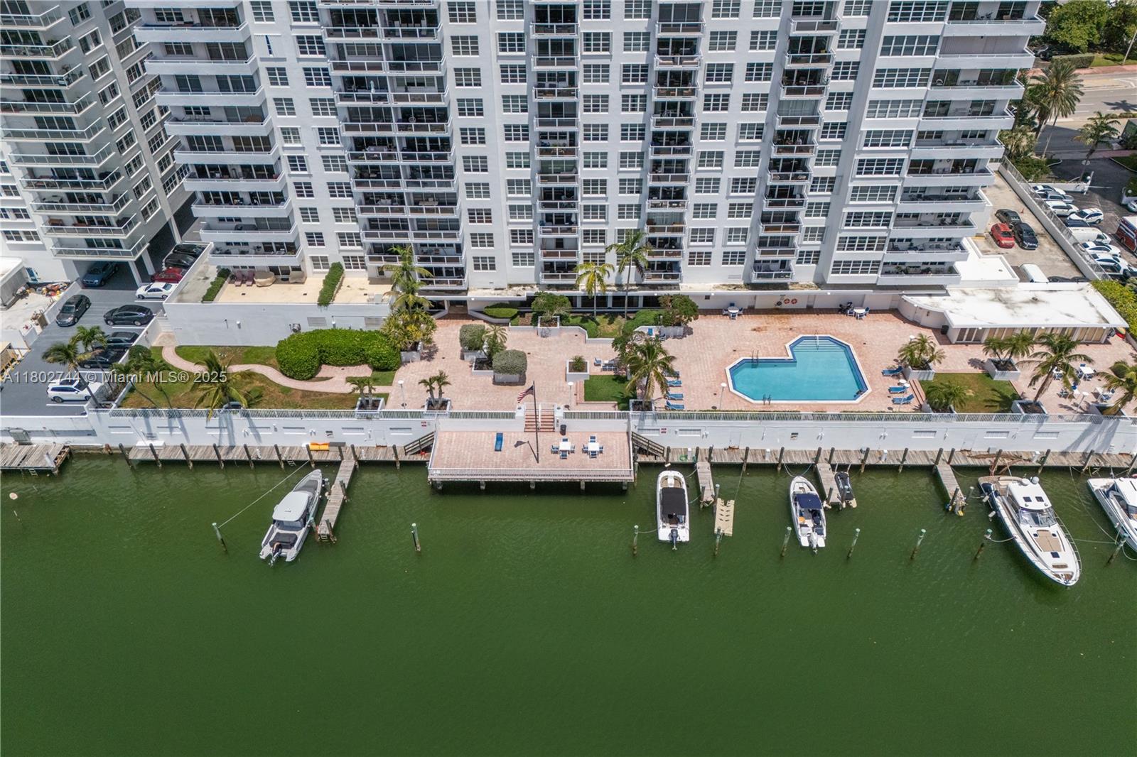 5700 Collins Ave #7G, Miami Beach, Florida image 26