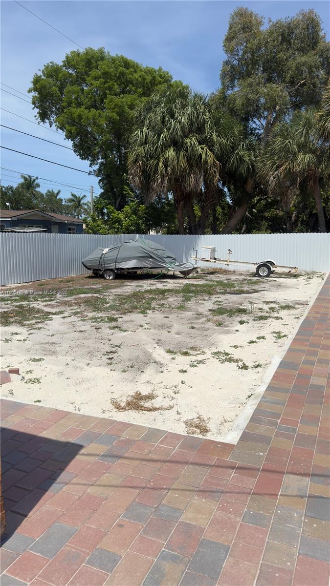 2345 NW 182nd Ter, Miami Gardens, Florida image 30
