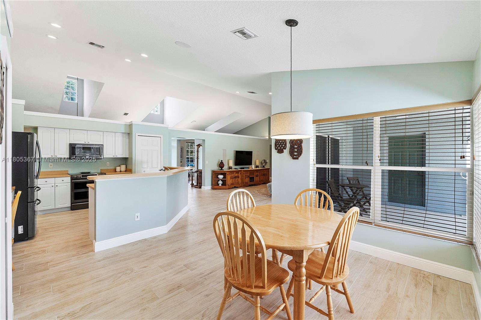 16783 92nd Ln, Loxahatchee, Florida image 16