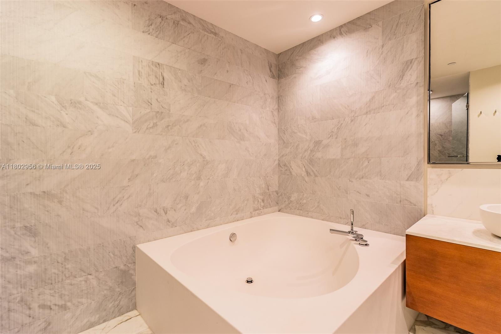 6761 Allen St, Hollywood, Florida image 35