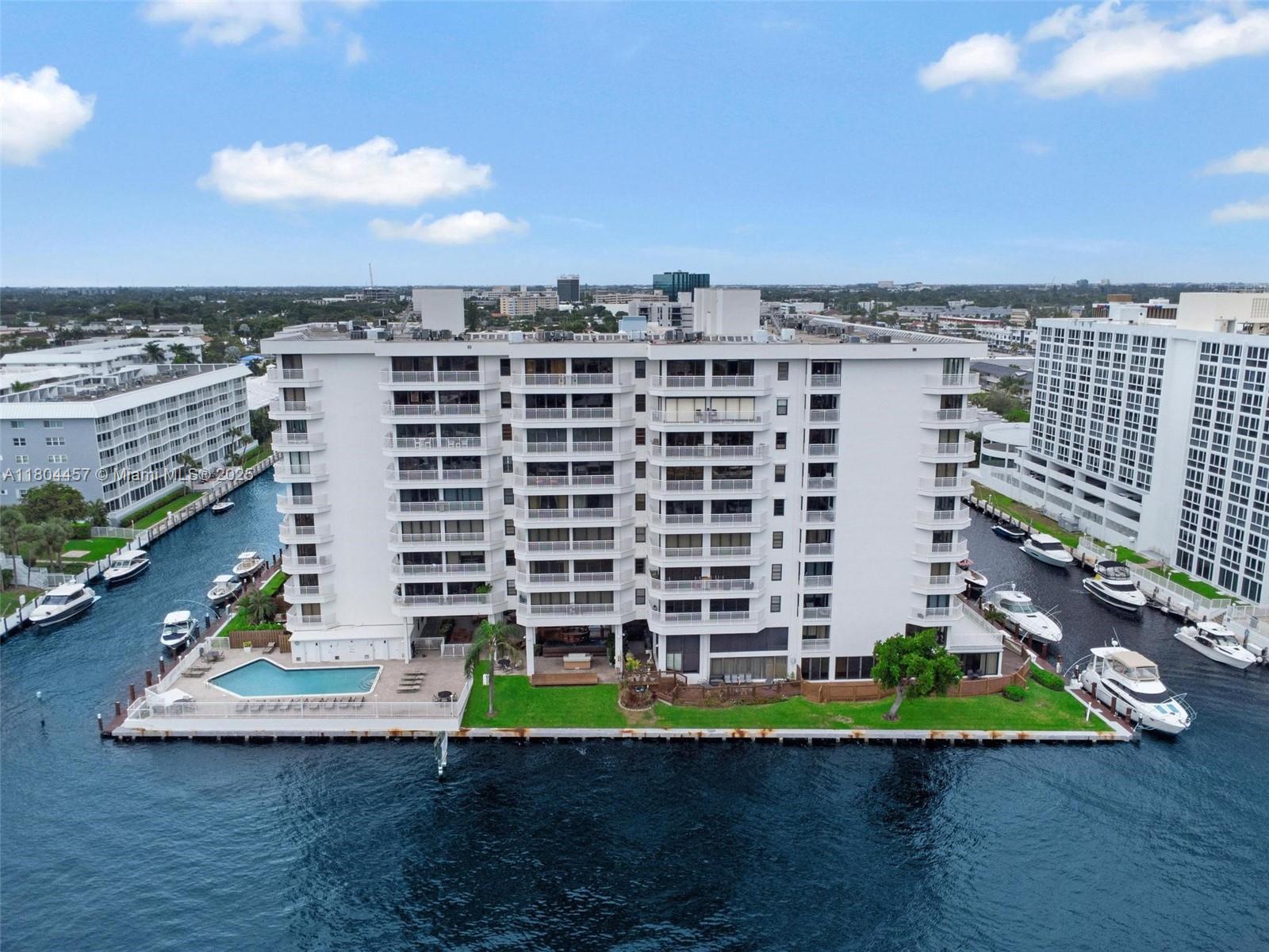 3100 NE 48th St #PH17, Fort Lauderdale, Florida image 40