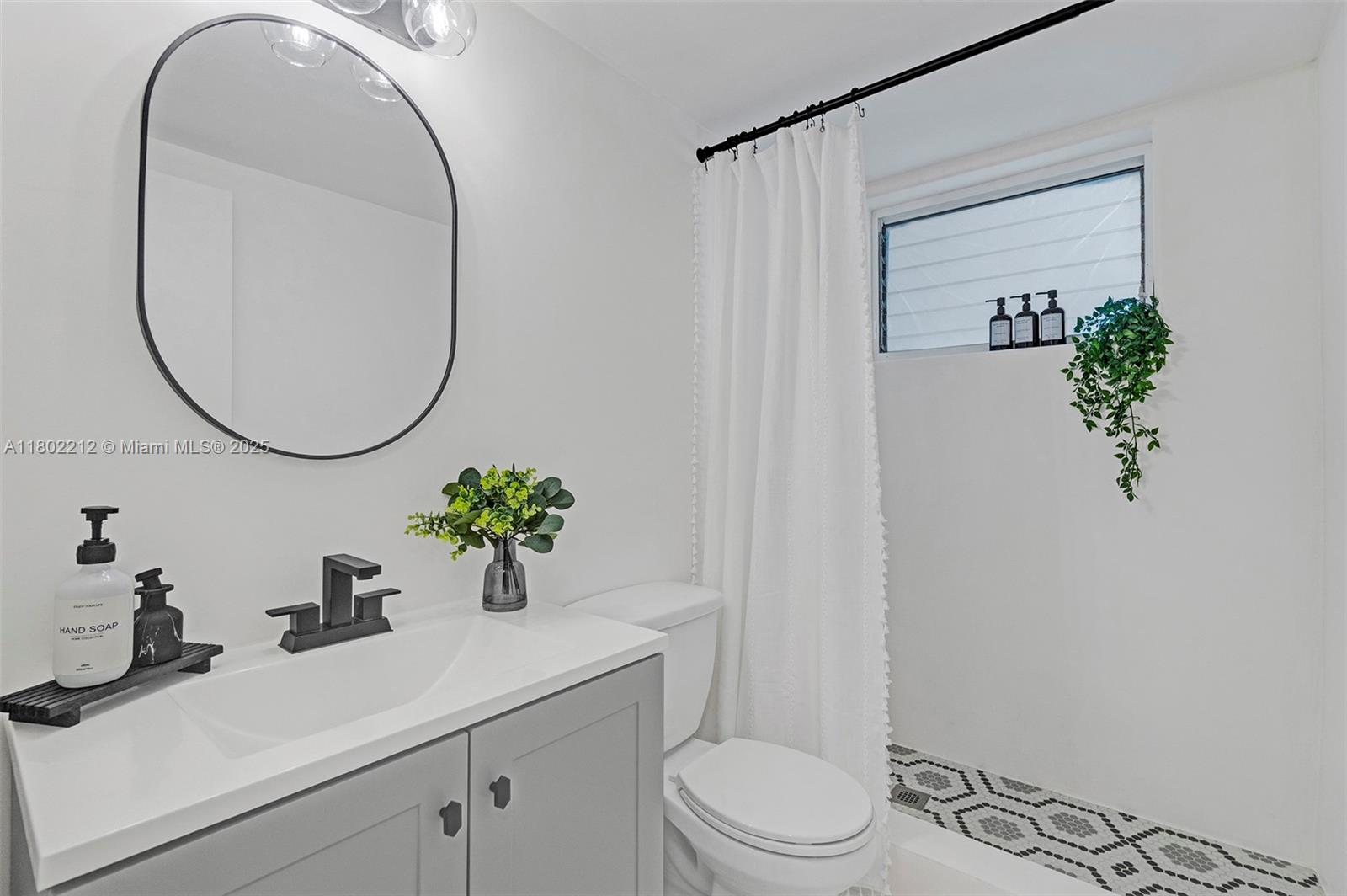1150 Euclid Ave #305, Miami Beach, Florida image 16