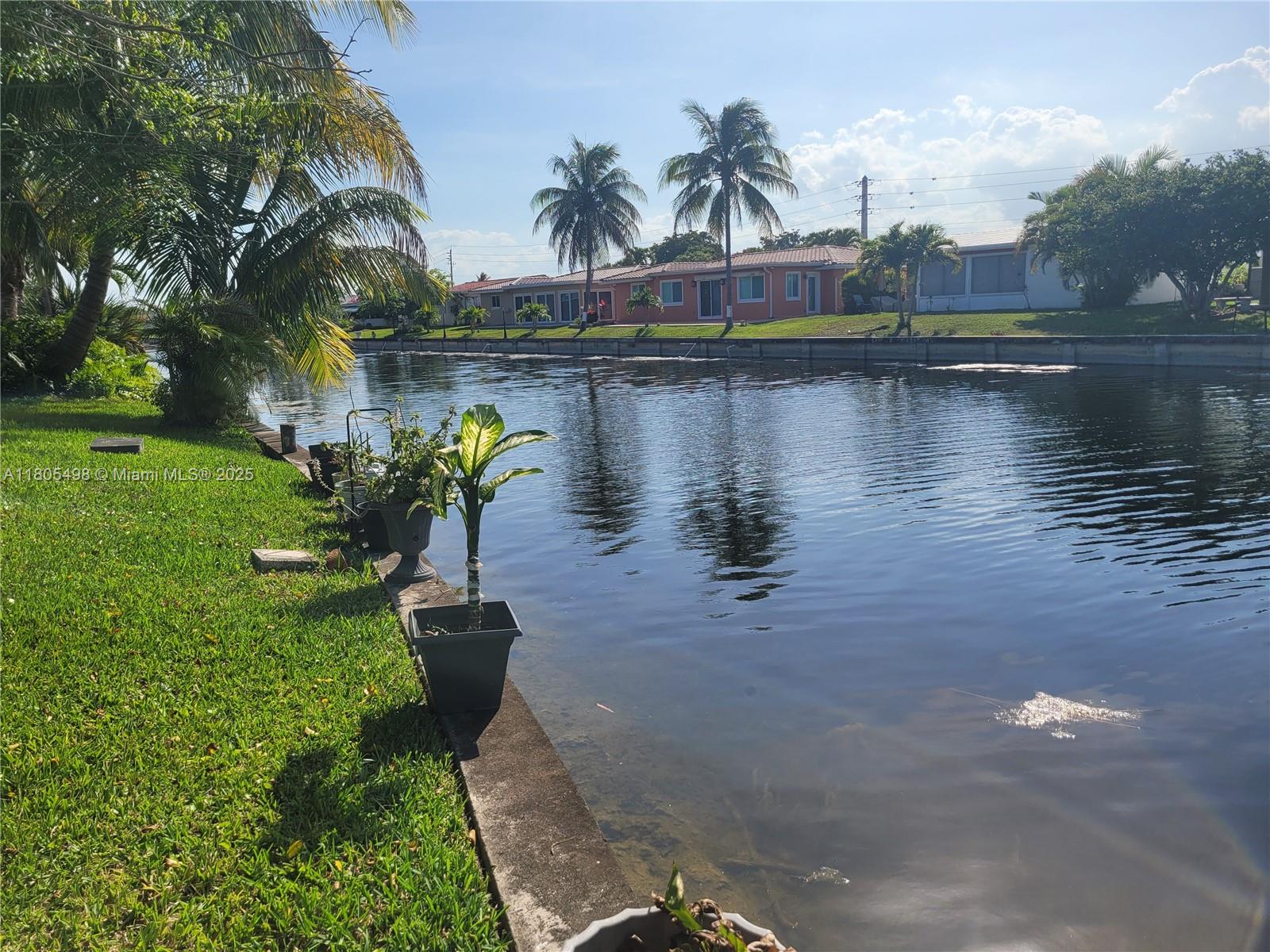 4519 NW 49th Dr, Tamarac, Florida image 3