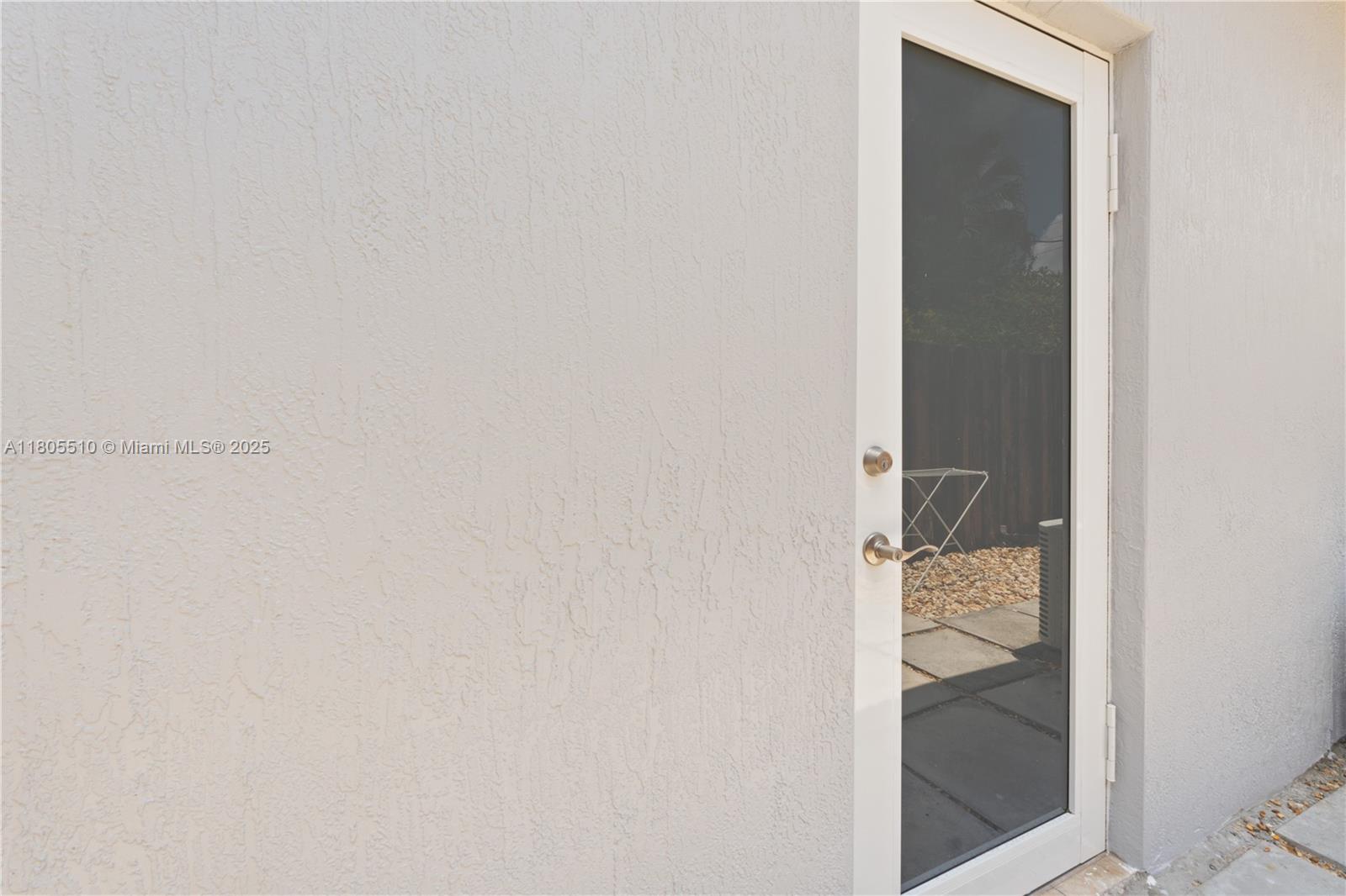 7880 NW 174th Ter, Hialeah, Florida image 11
