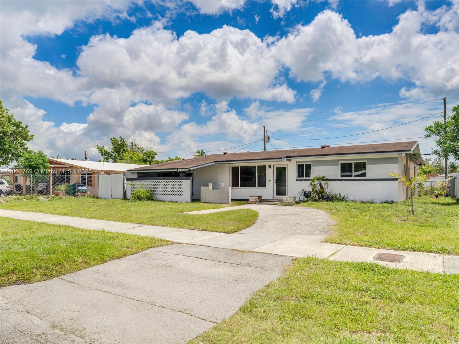 19931 Gulfstream Rd, Cutler Bay, Florida image 3