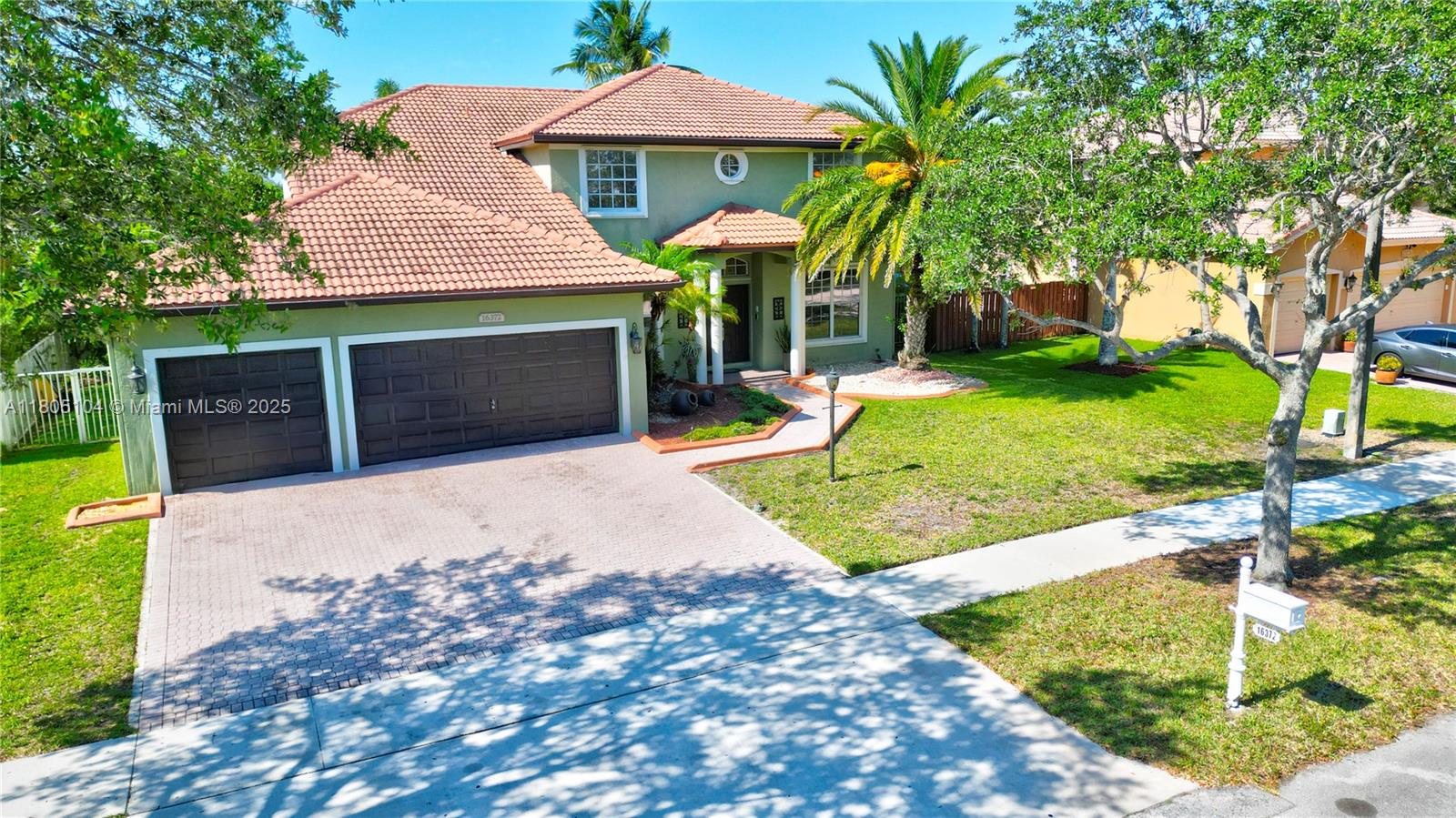 16372 N Segovia Cir N, Fort Lauderdale, Florida image 24
