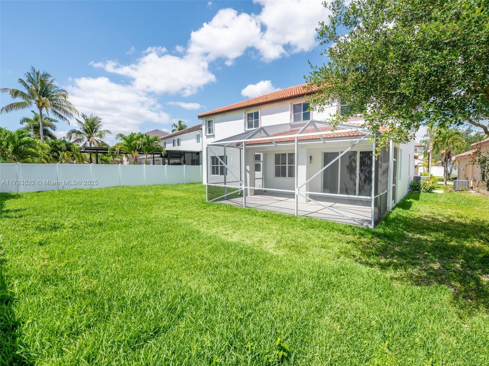 1128 Hidden Valley Way, Weston, Florida image 2
