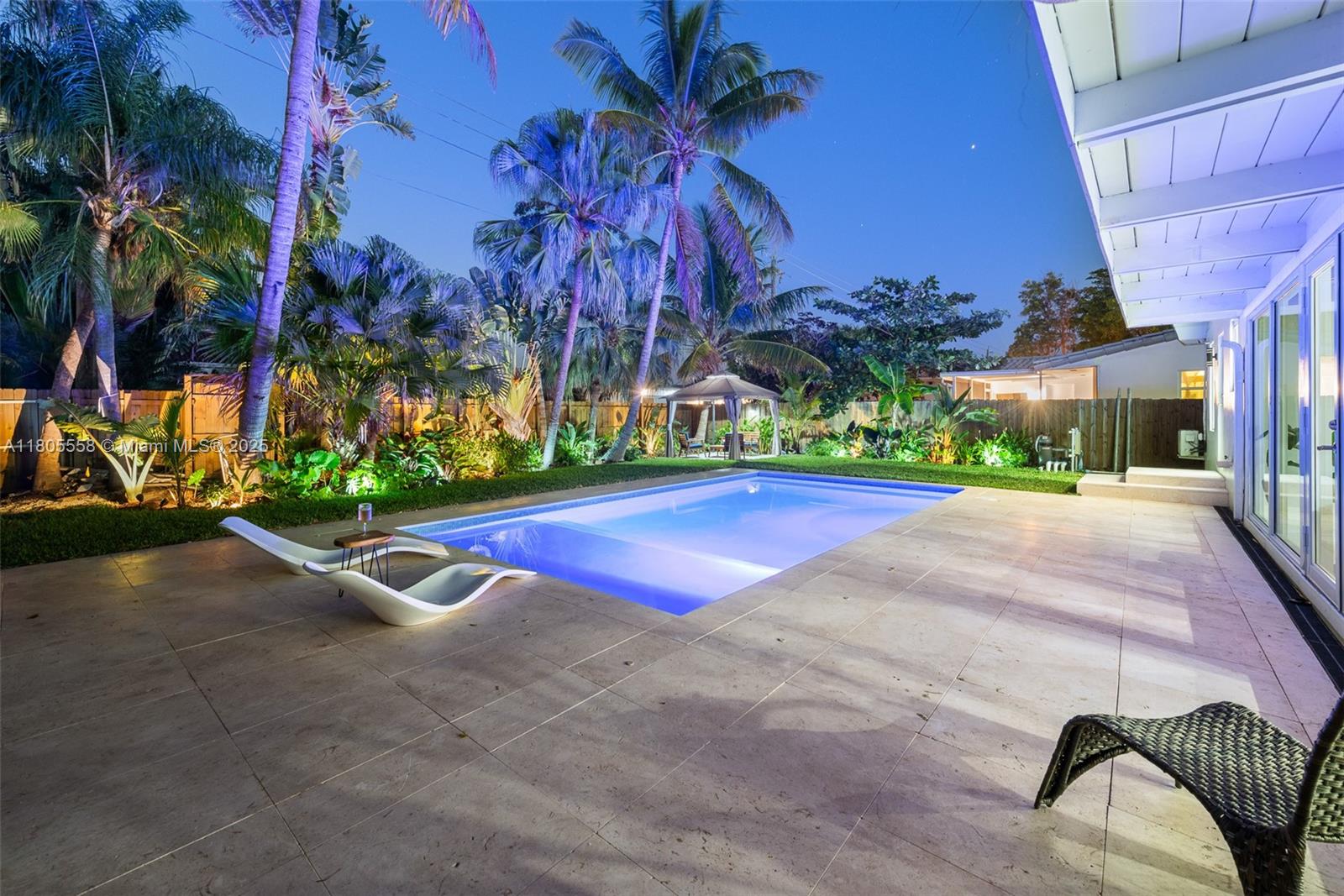 1025 Washington St, Hollywood, Florida image 17