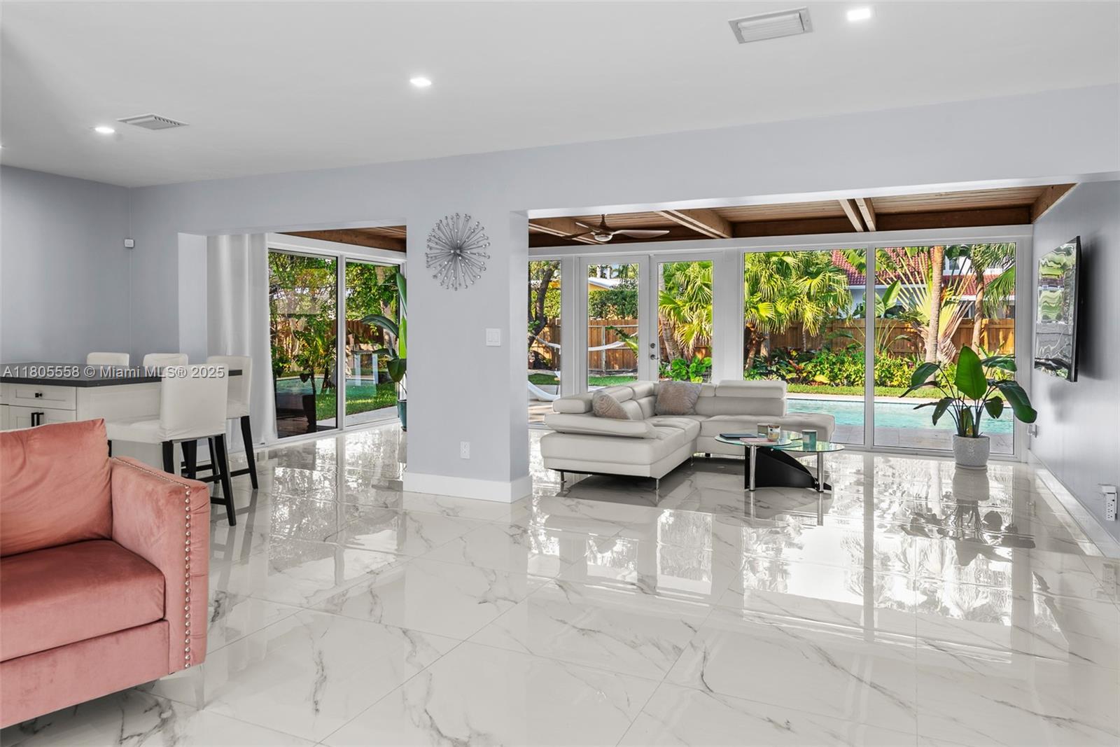 1025 Washington St, Hollywood, Florida image 48