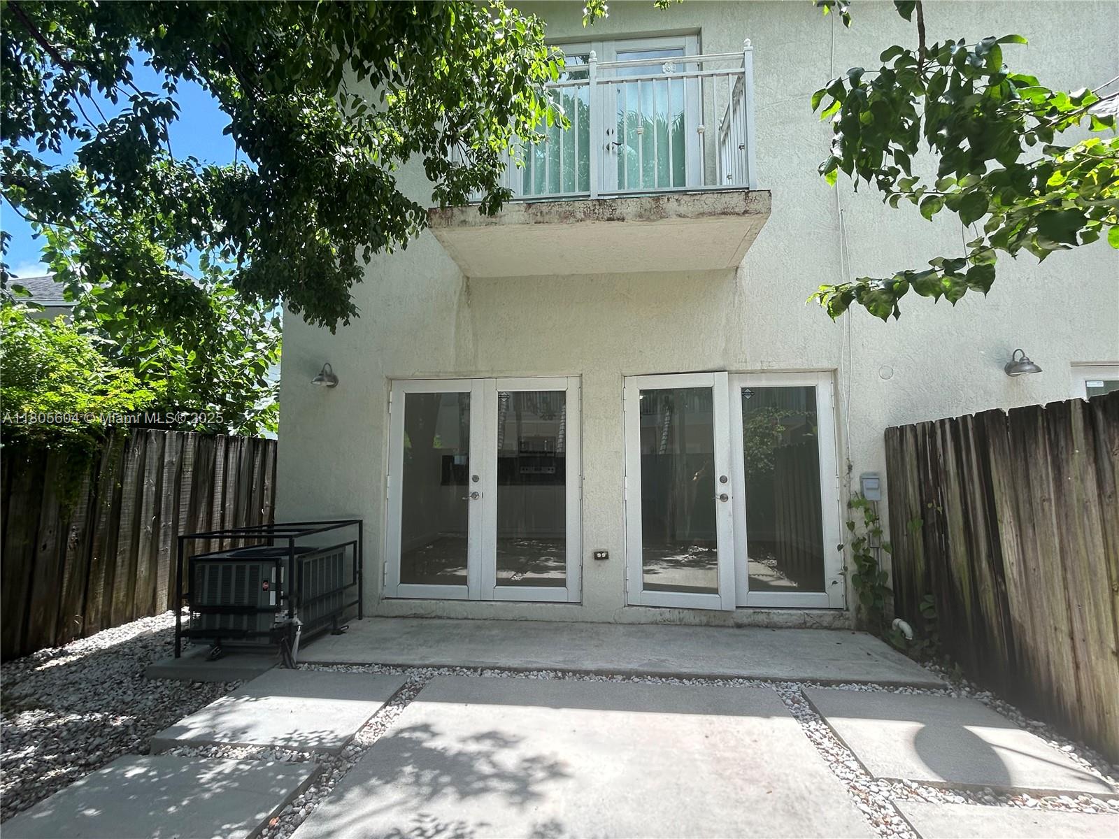 3144 New York St 3144