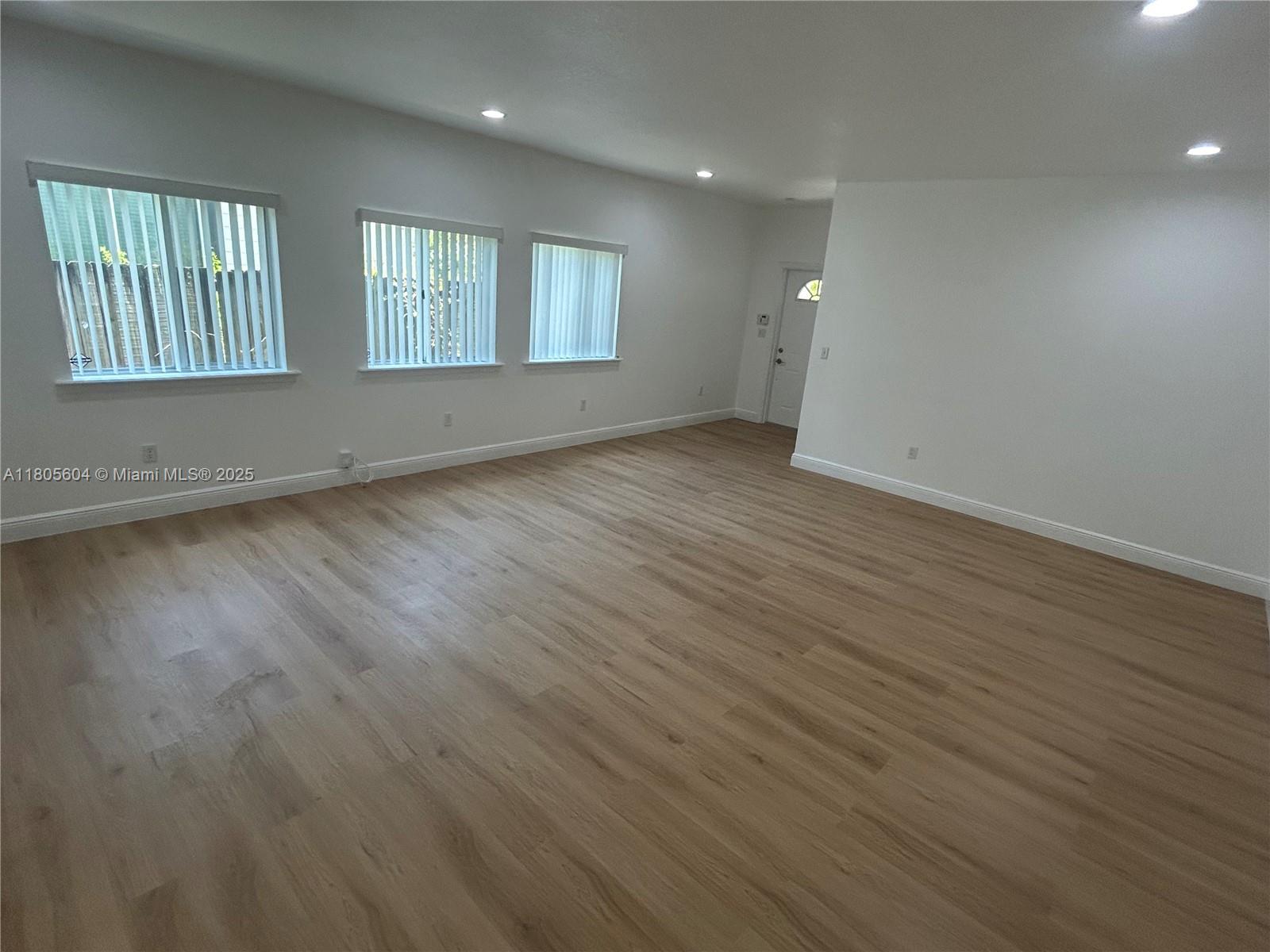 3144 New York St 3144