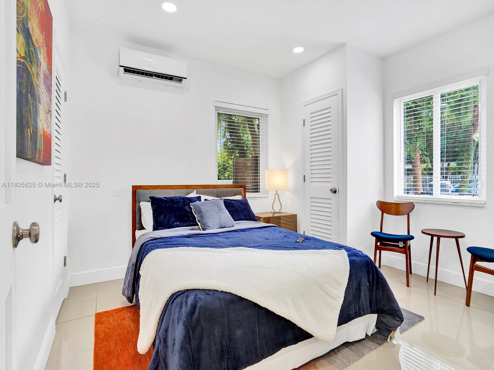 2055 NE 140th St, North Miami Beach, Florida image 11