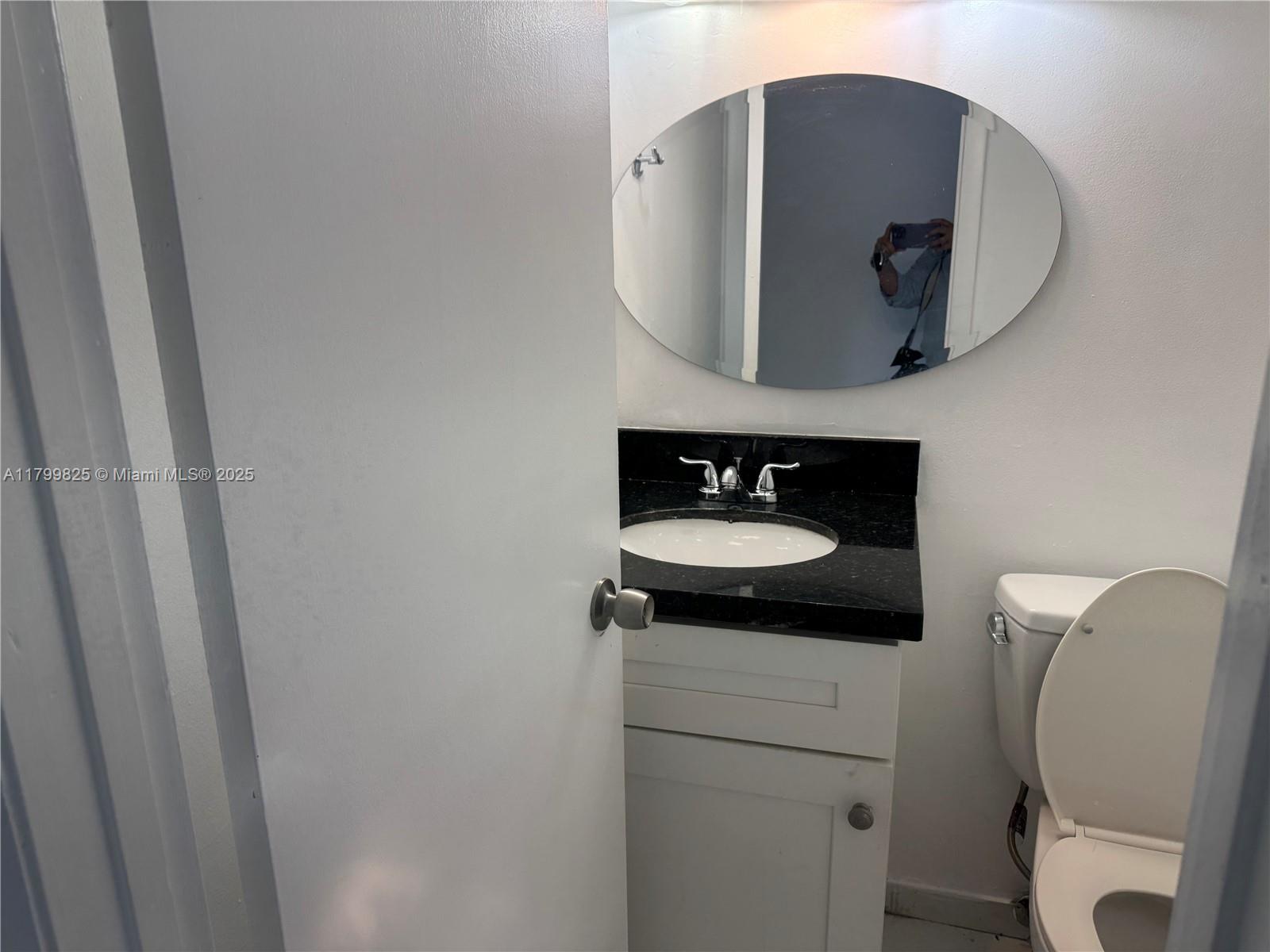 2710 W 76th St #103, Hialeah, Florida image 10