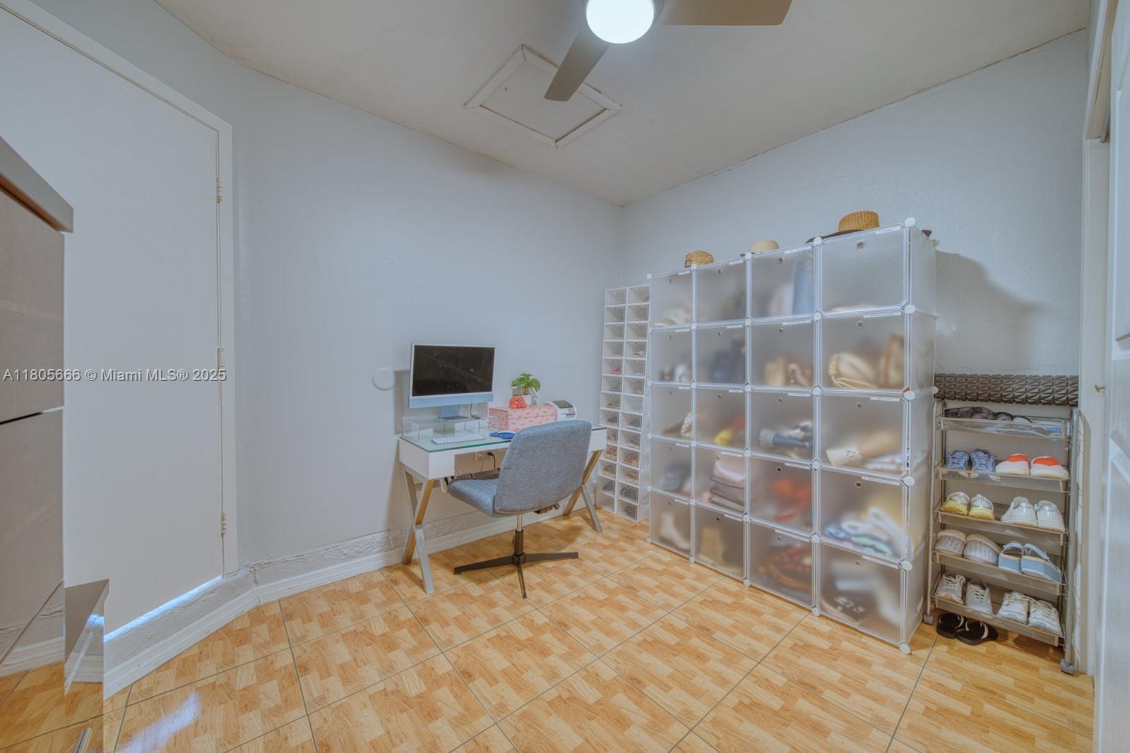 6755 NW 199th St, Hialeah, Florida image 25