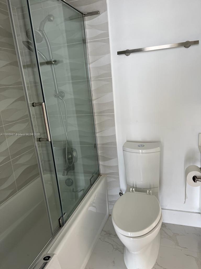7601 E Treasure Dr #1622, North Bay Village, Florida image 28
